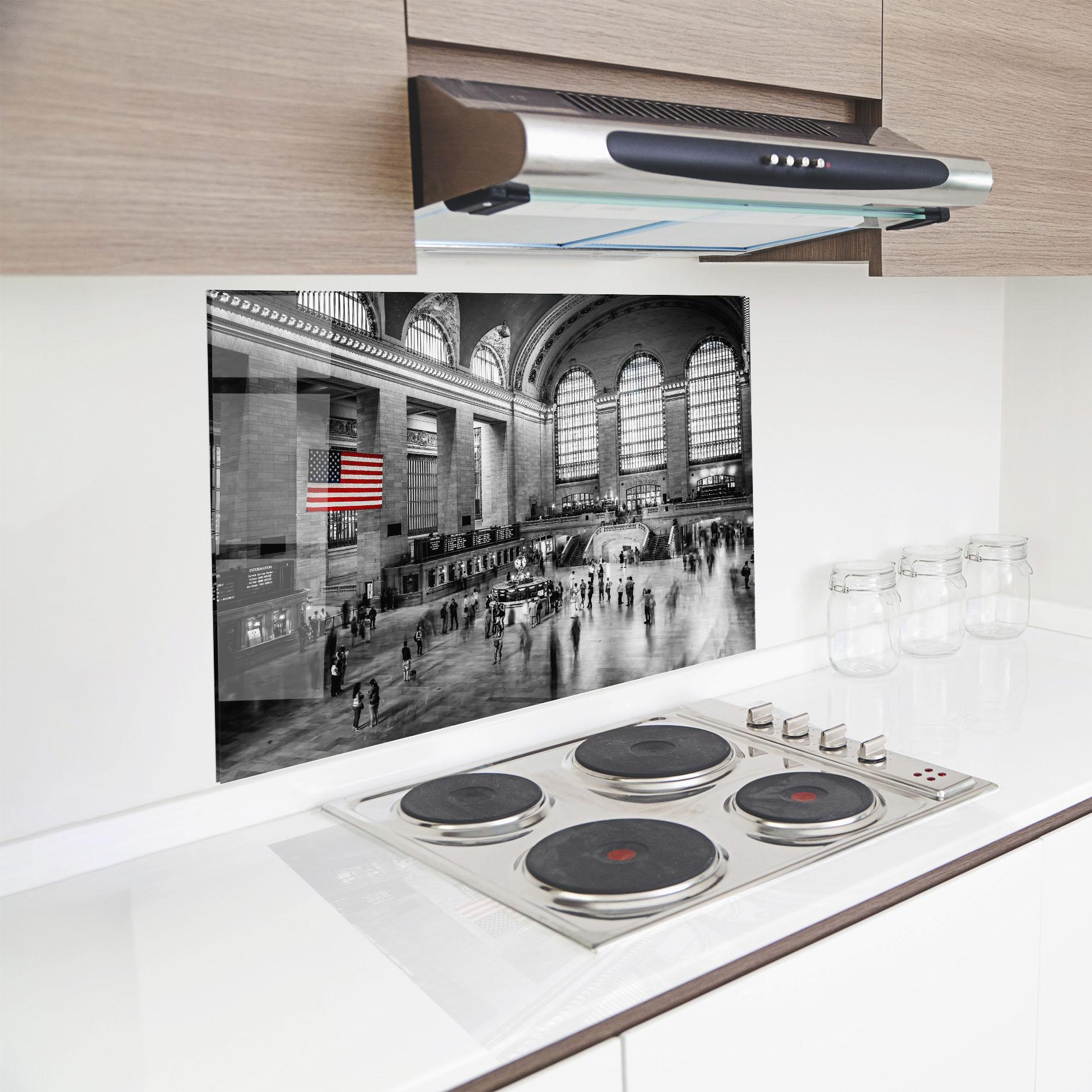 Konyhai üveg hátfal New York Station mockup 8