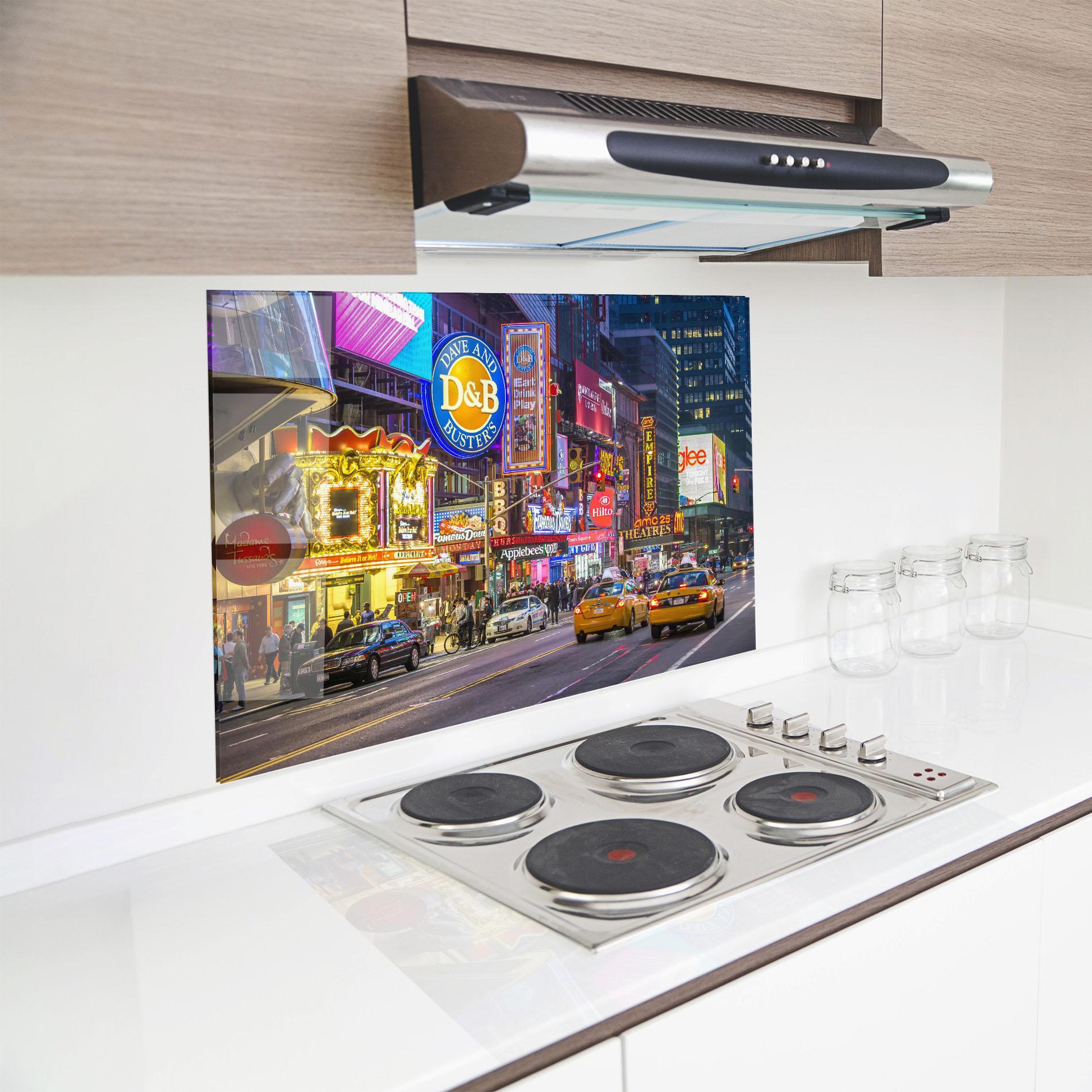 Konyhai üveg hátfal New York Lights mockup 8