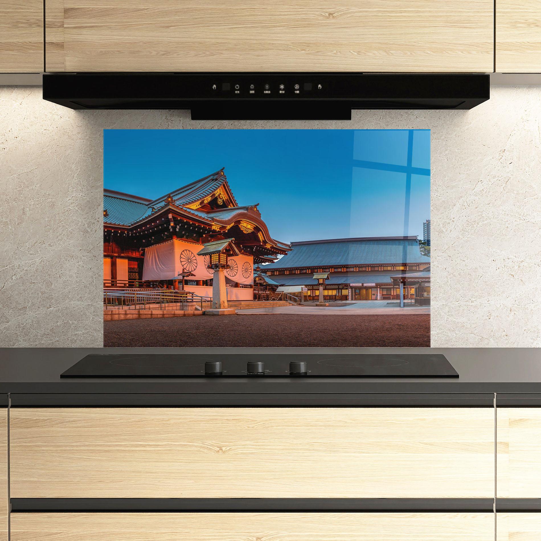 Konyhai üveg hátfal Yasukuni Jinja mockup 3