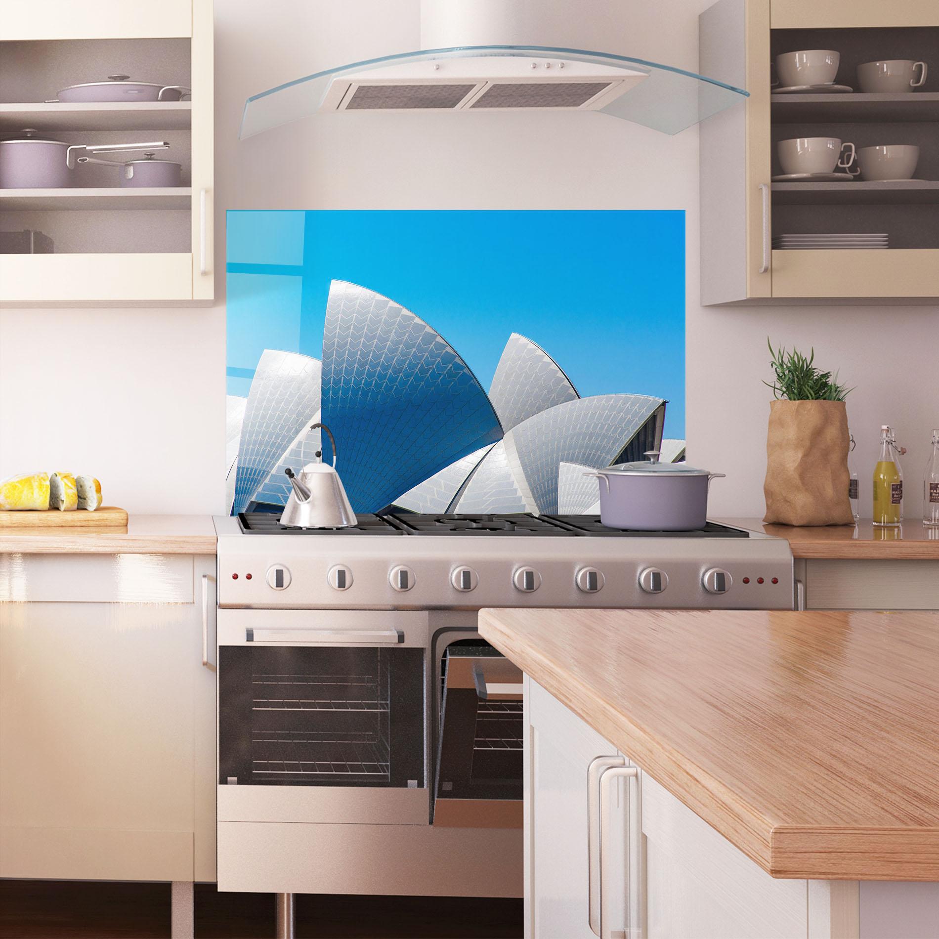 Konyhai üveg hátfal Close Up Opera House mockup 1