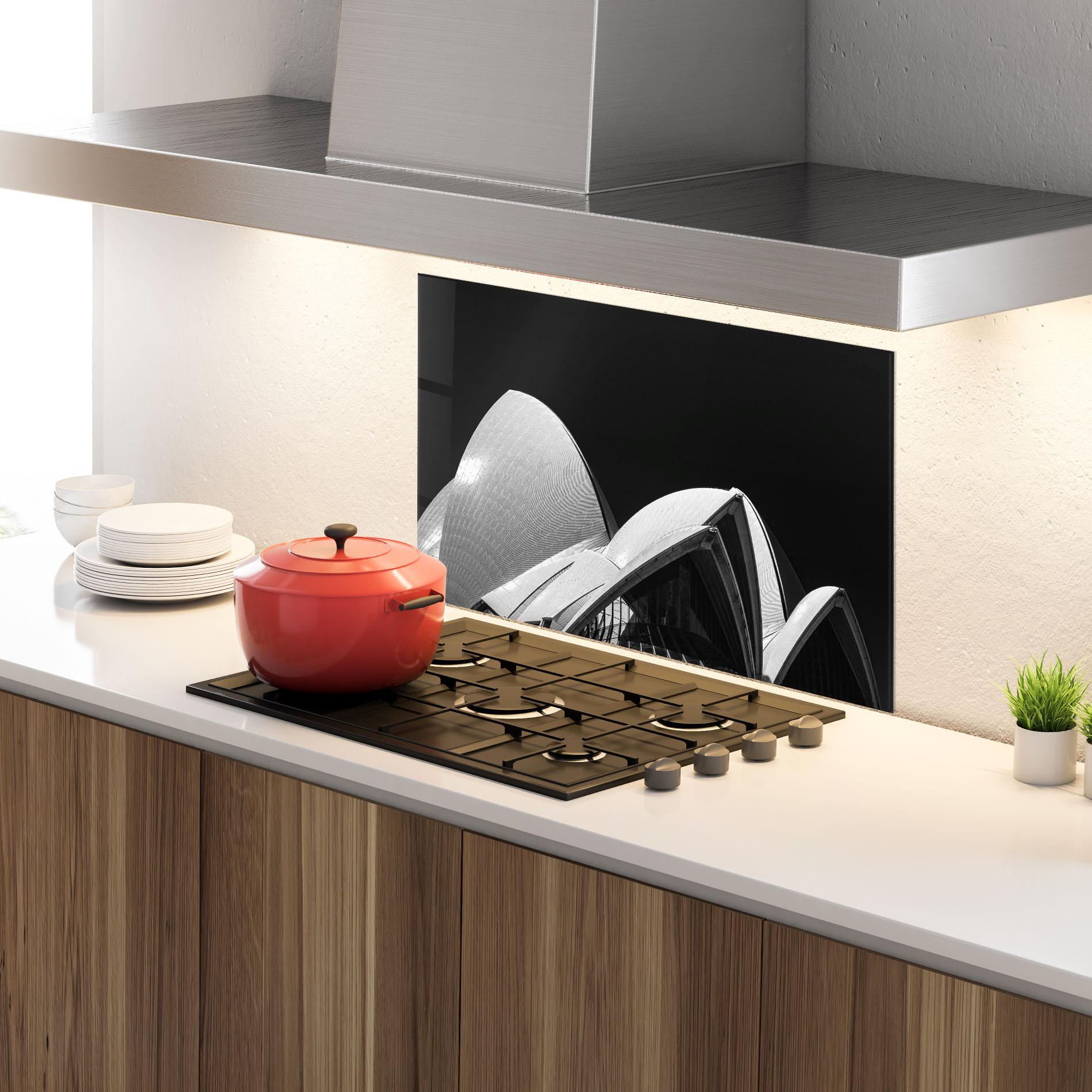 Konyhai üveg hátfal Opera House Close Up mockup 4