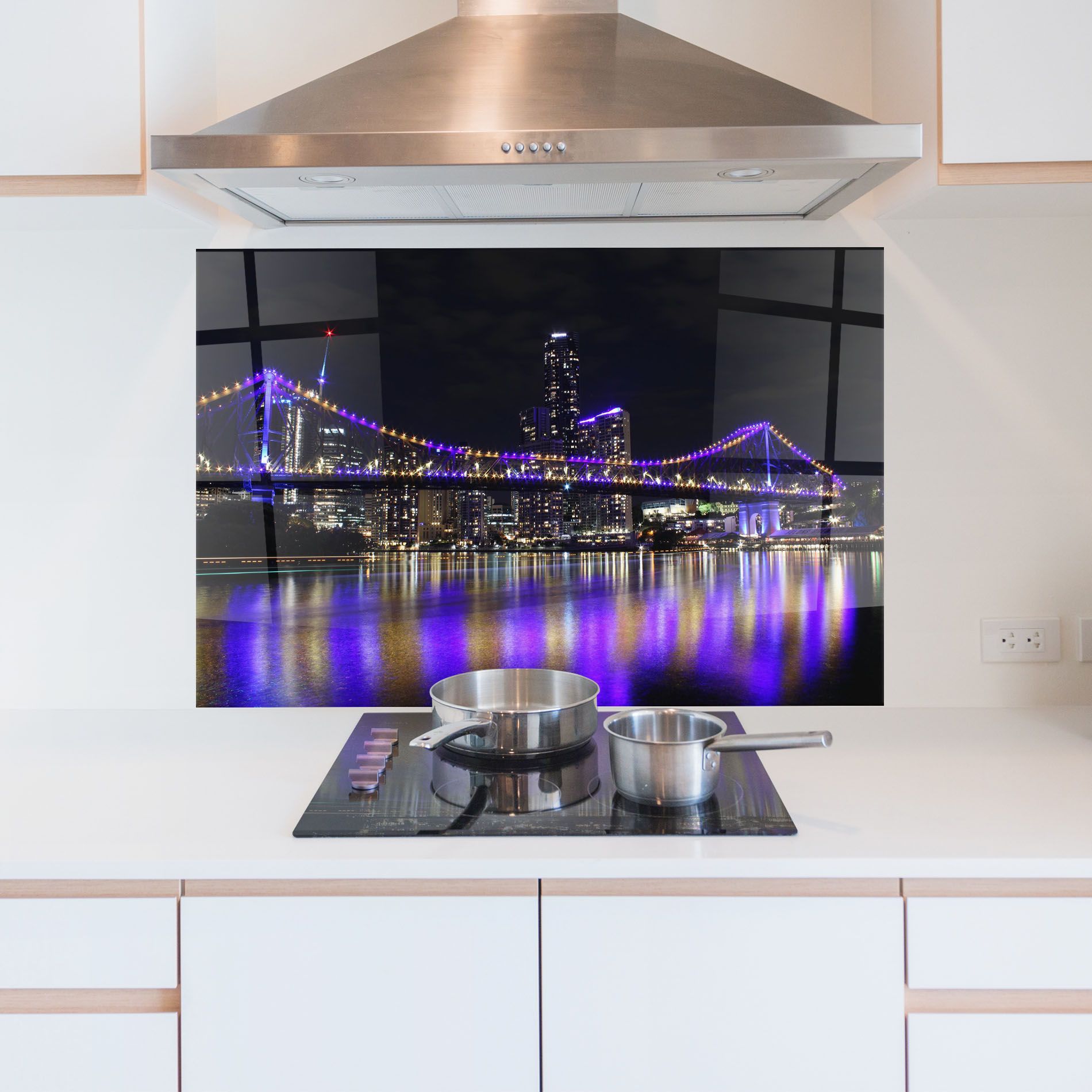 Story Bridge mockup 5