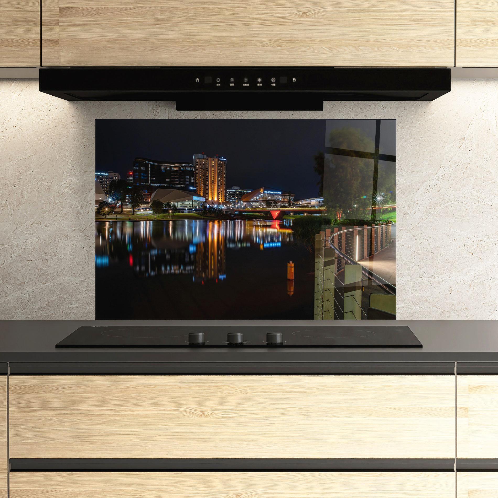 Konyhai üveg hátfal Australia Night Lake mockup 3