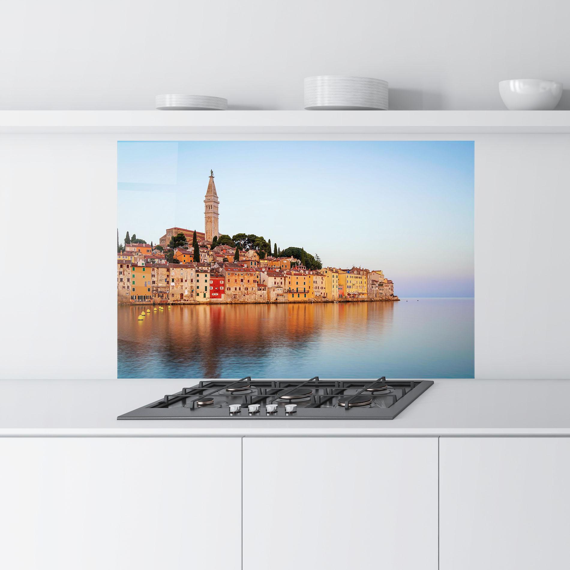 Konyhai üveg hátfal Rovinj mockup 9