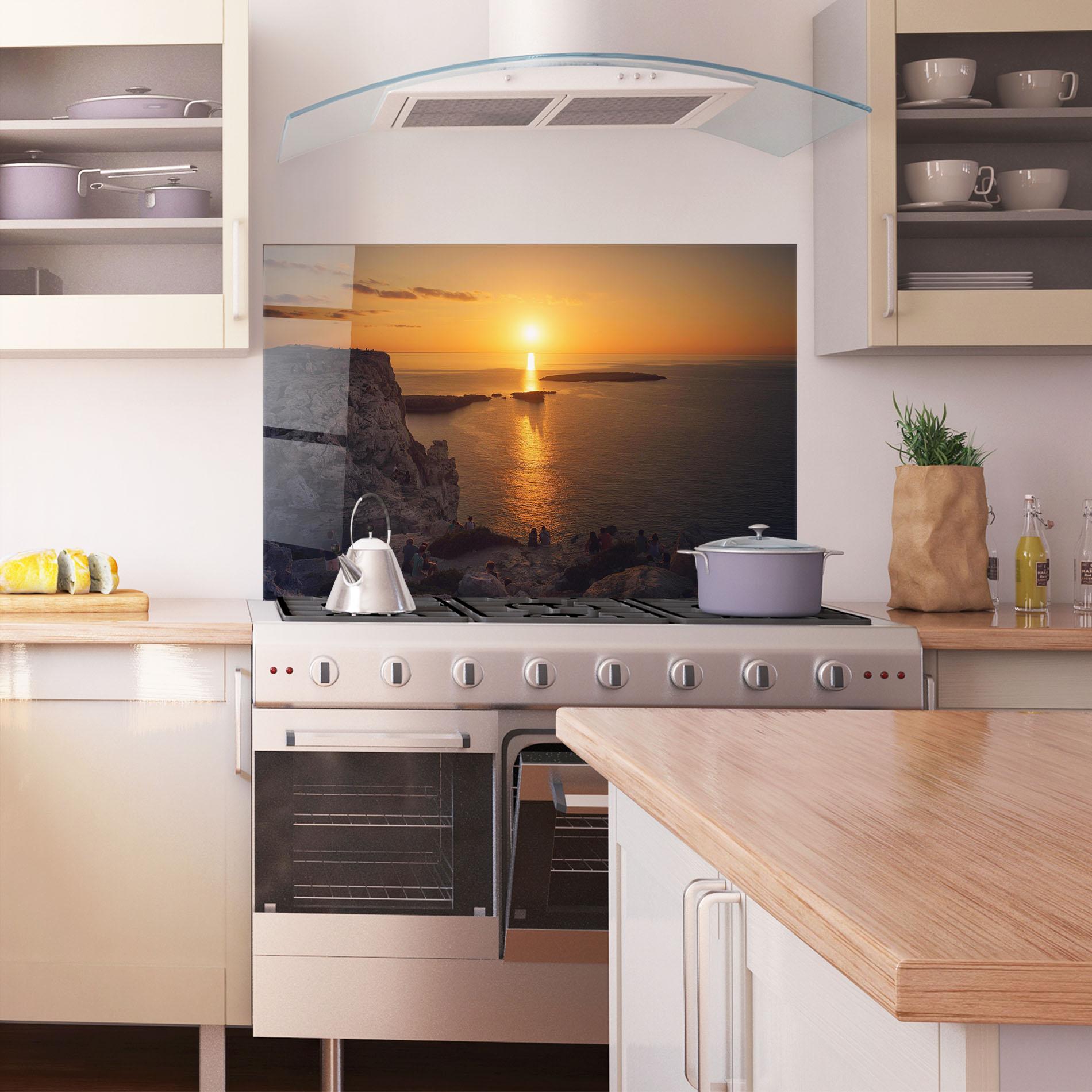 Konyhai üveg hátfal Menorca mockup 1