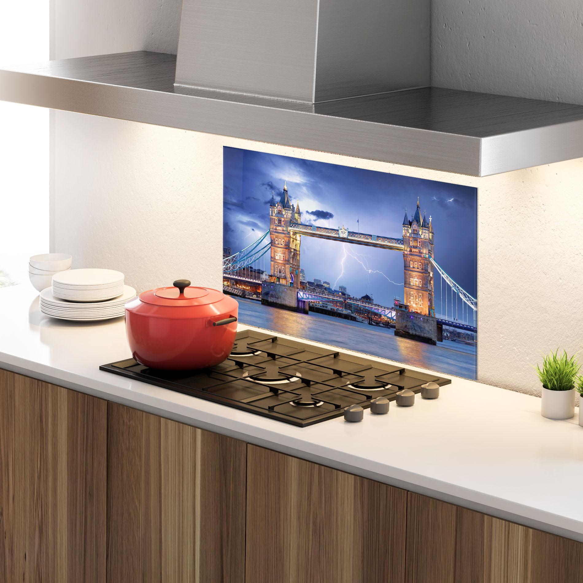 Konyhai üveg hátfal London Tower Bridge mockup 4