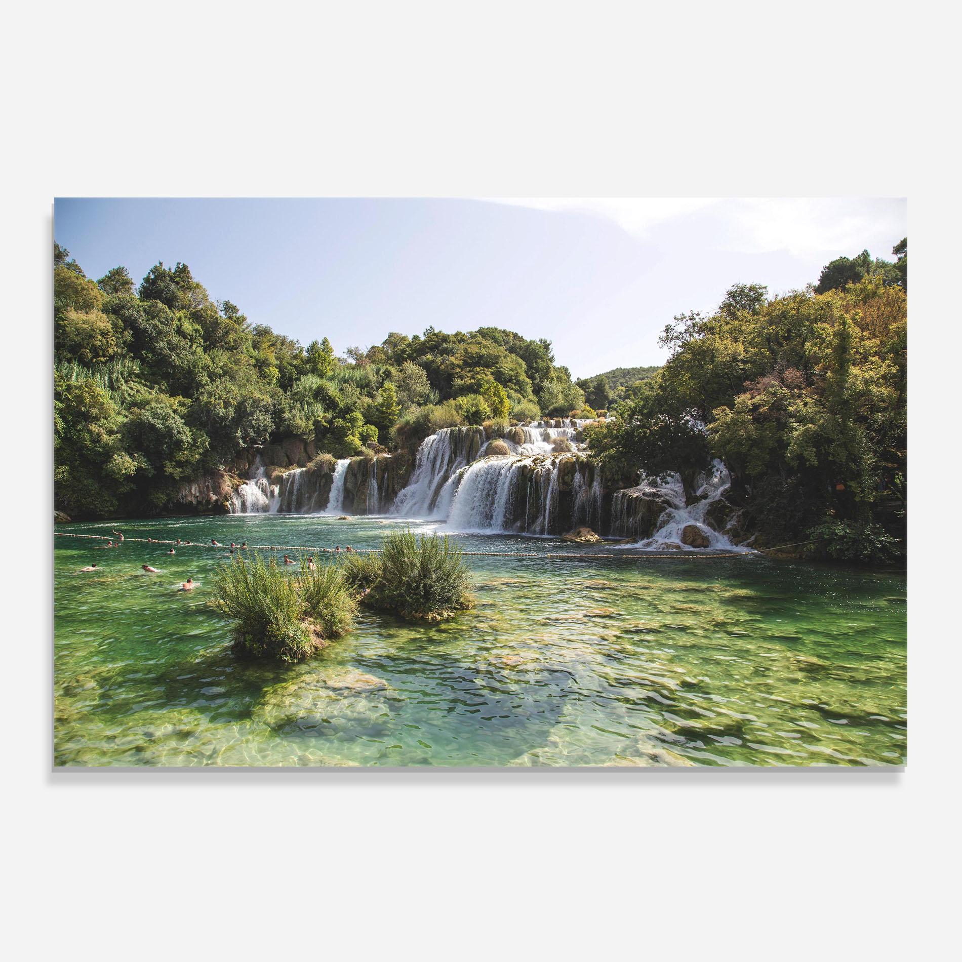 Konyhai üveg hátfal Green Waterfall mockup 0