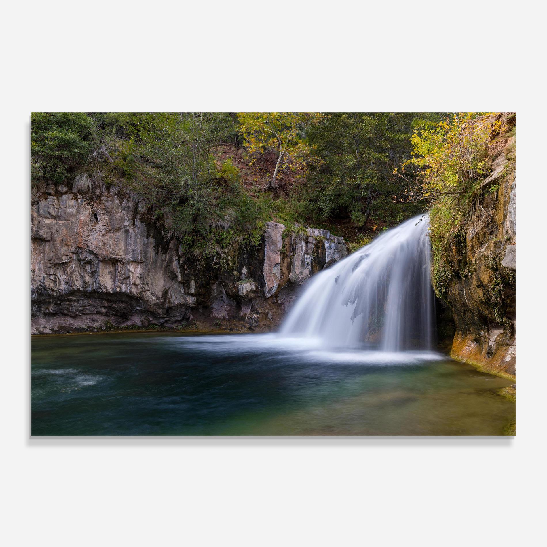 Konyhai üveg hátfal White Waterfall mockup 0