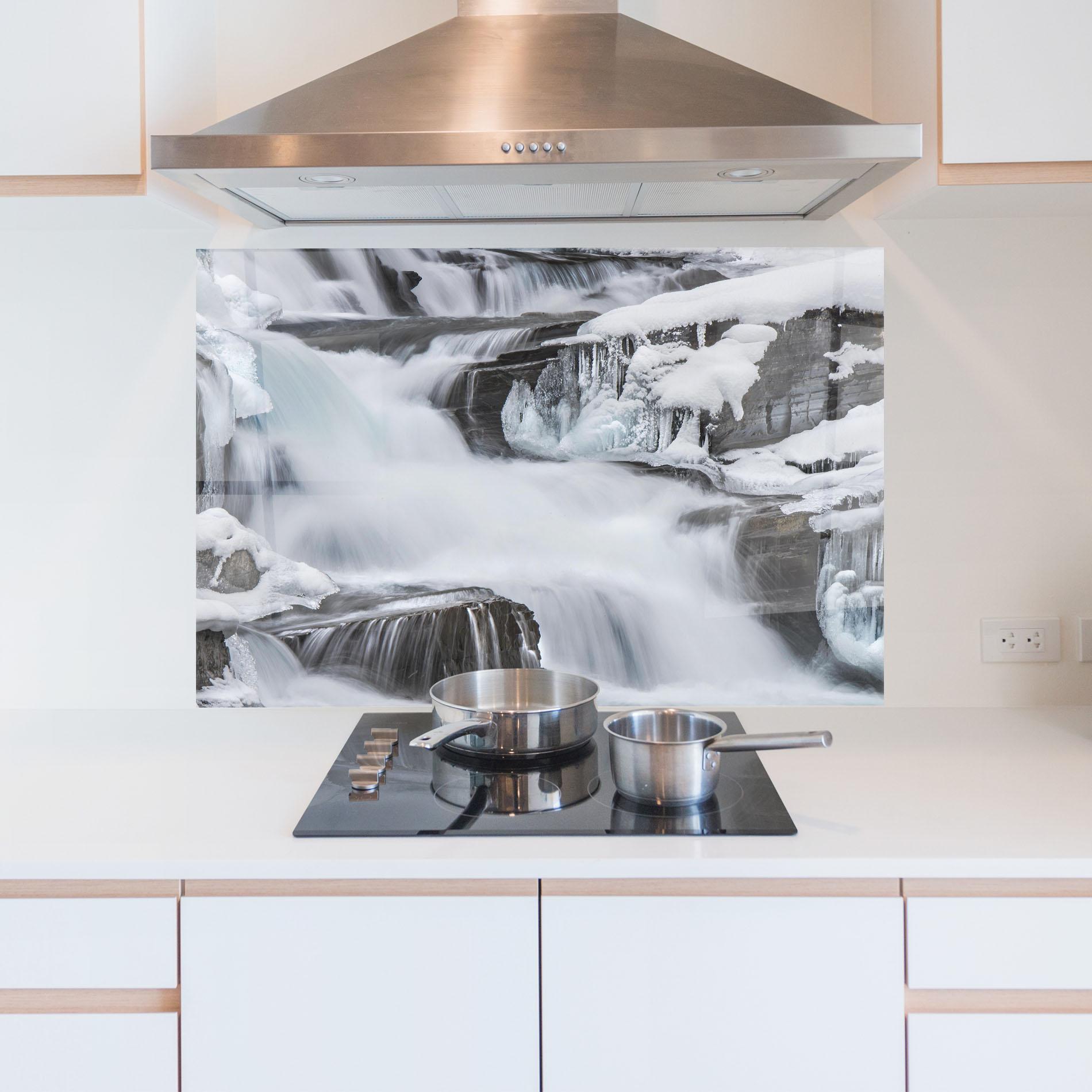 Konyhai üveg hátfal Majestic Winter Waterfall mockup 5