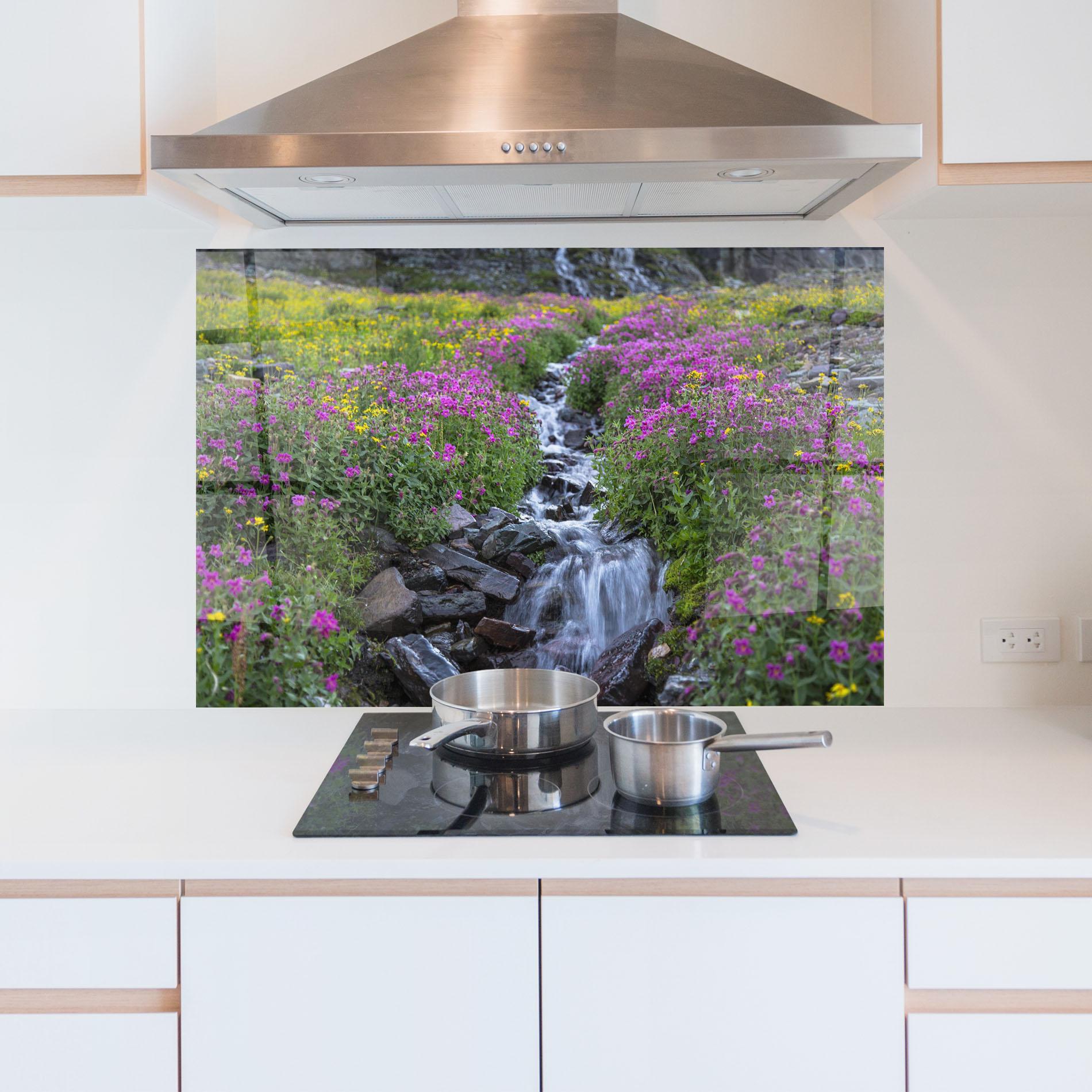 Konyhai üveg hátfal Purple Field Waterfall mockup 5