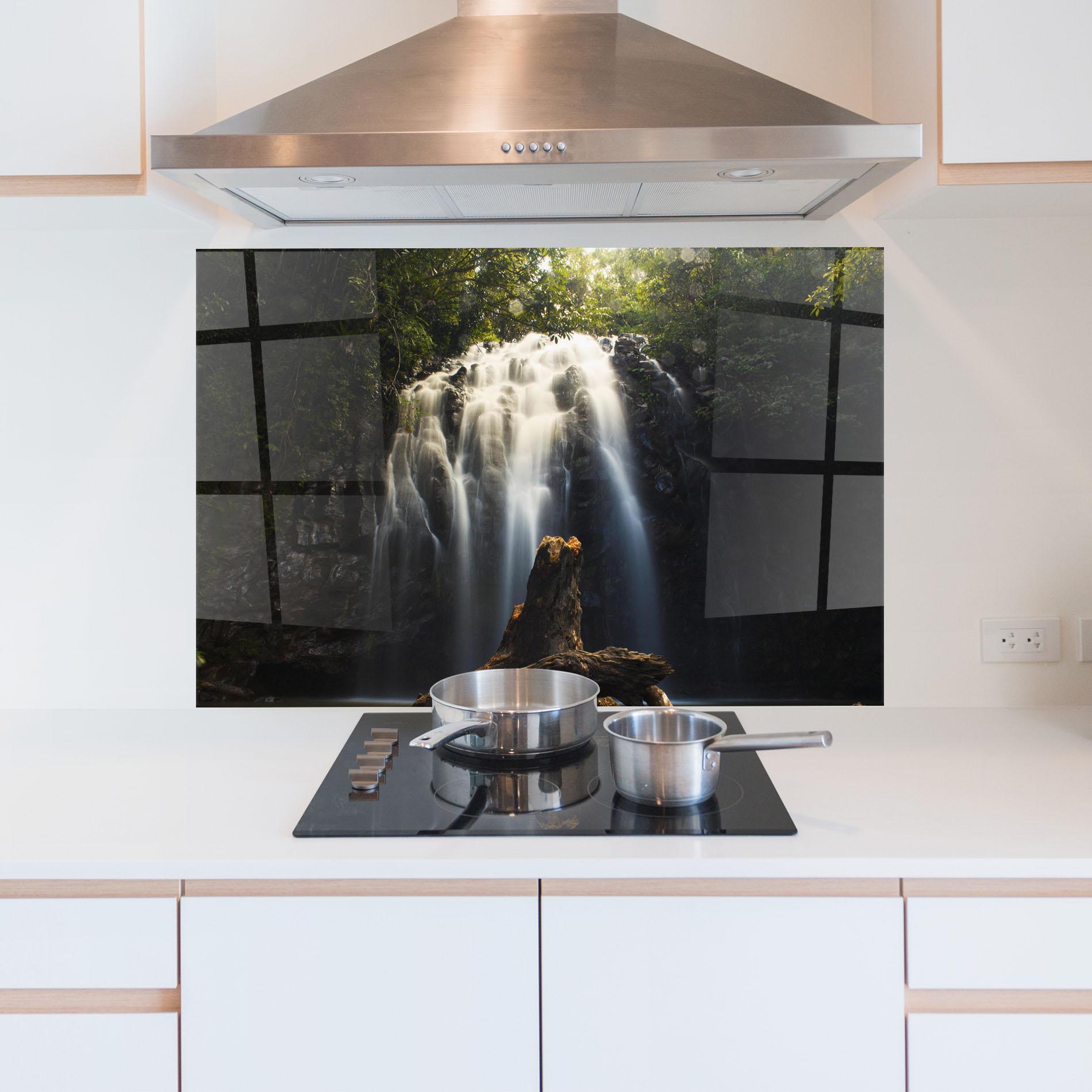 Konyhai üveg hátfal Tree Log Waterfall mockup 5