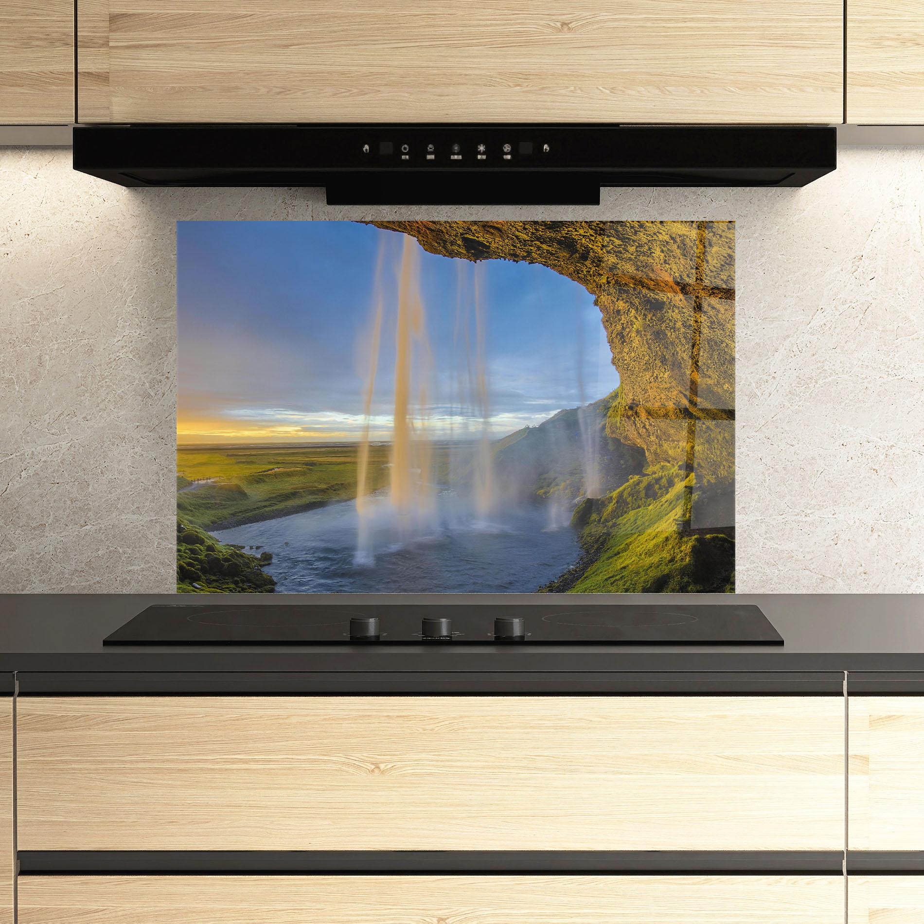 Konyhai üveg hátfal Orange Waterfall mockup 3