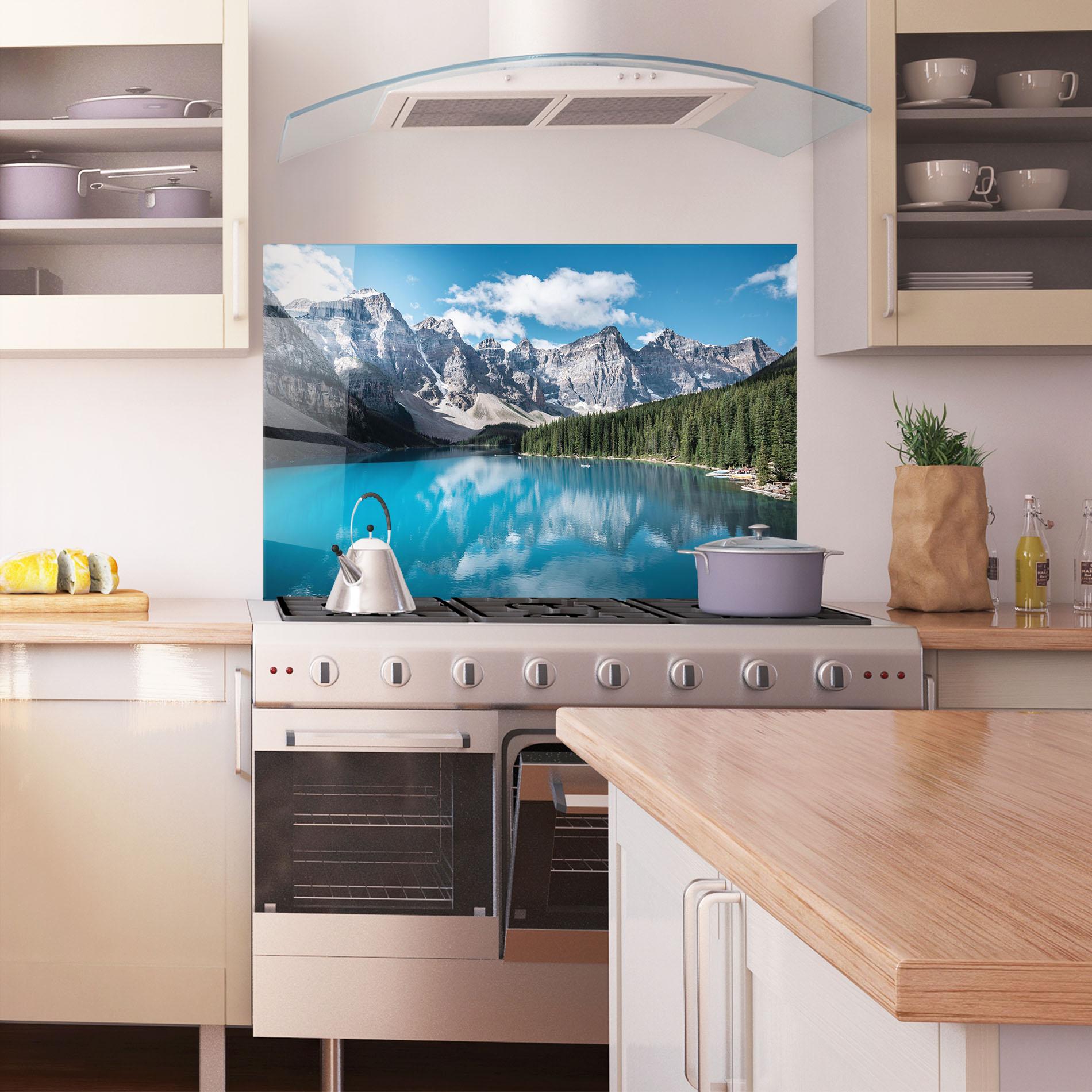 Konyhai üveg hátfal Beautiful Lake Canada mockup 1