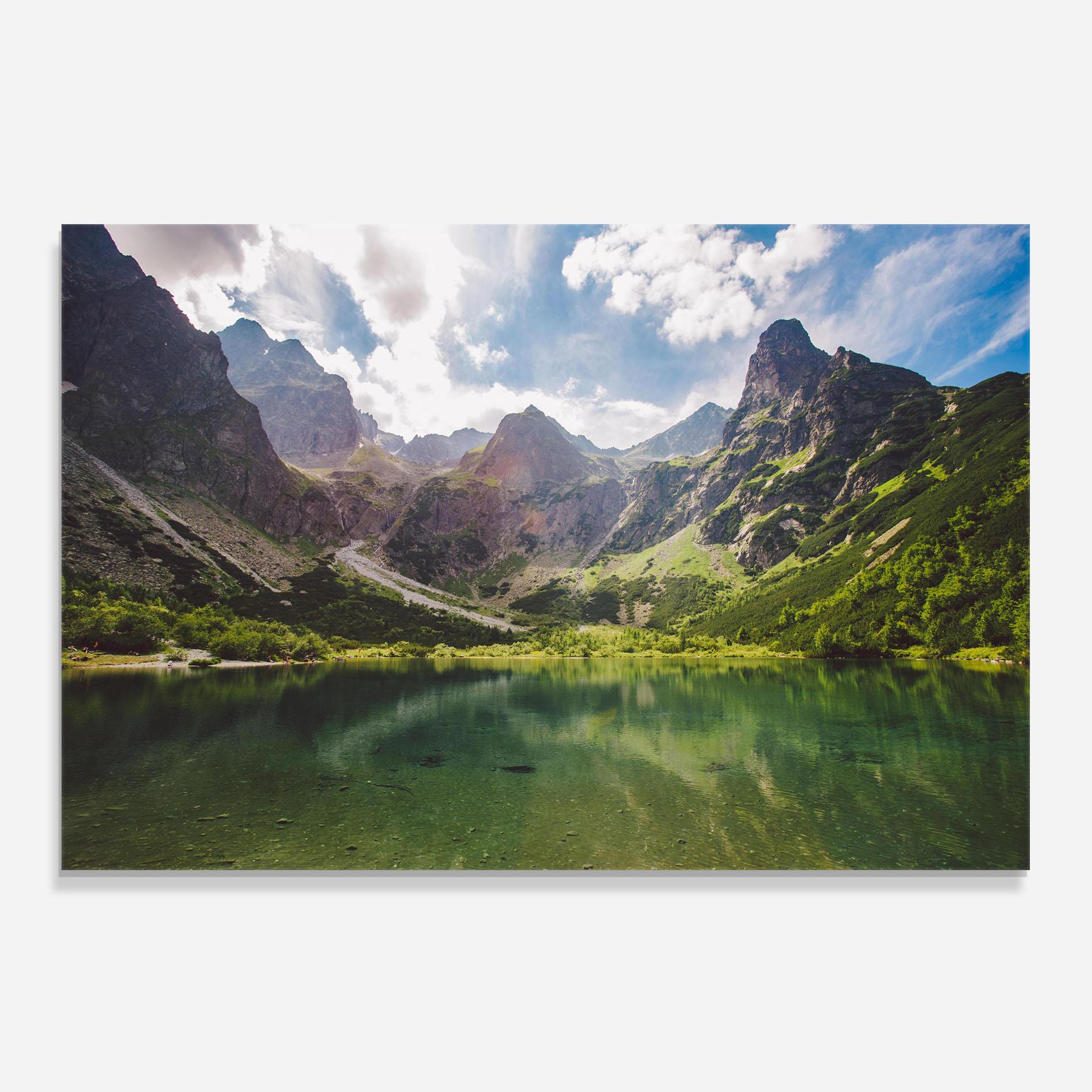 Konyhai üveg hátfal Green Mountain mockup 0