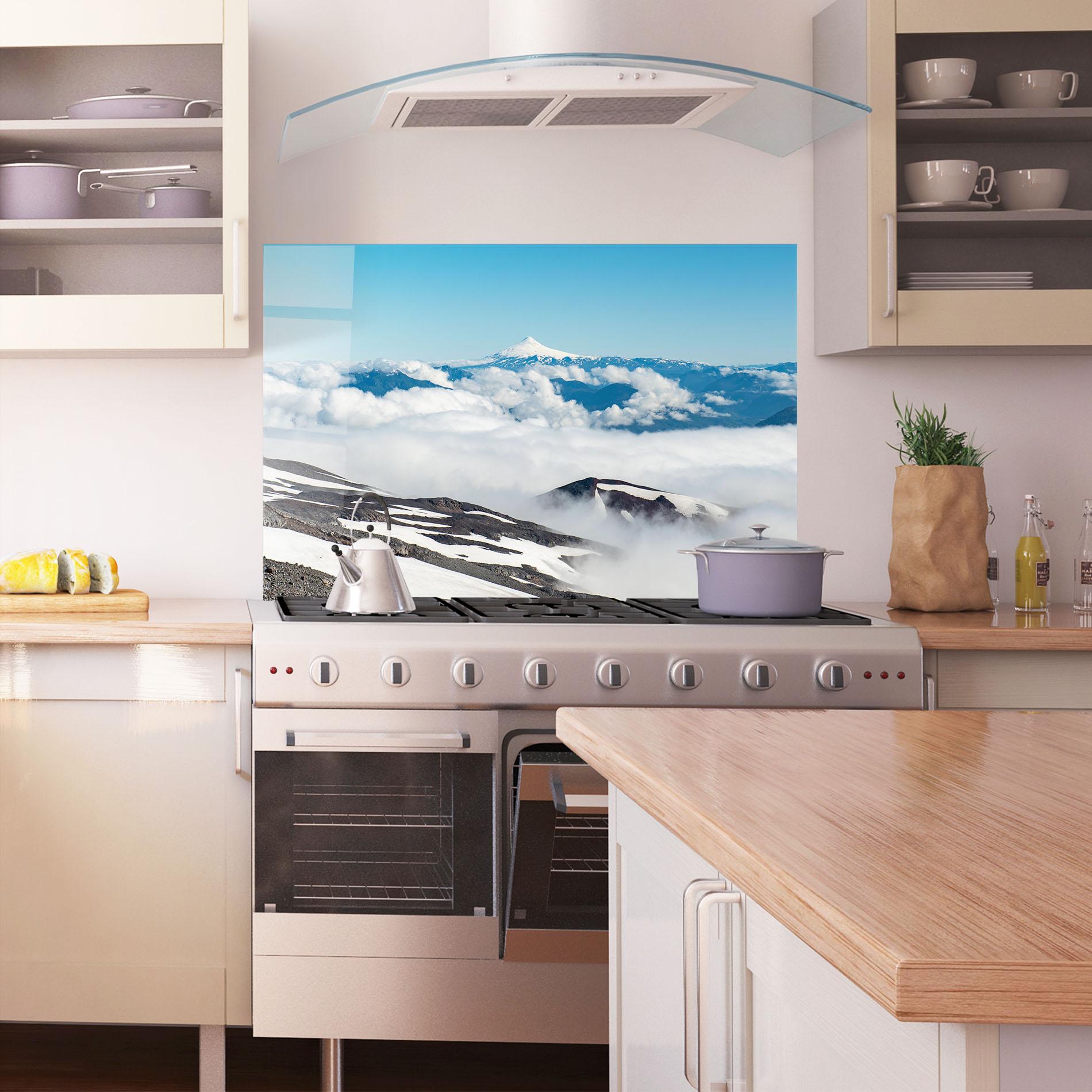 Konyhai üveg hátfal Cloudy High View mockup 1