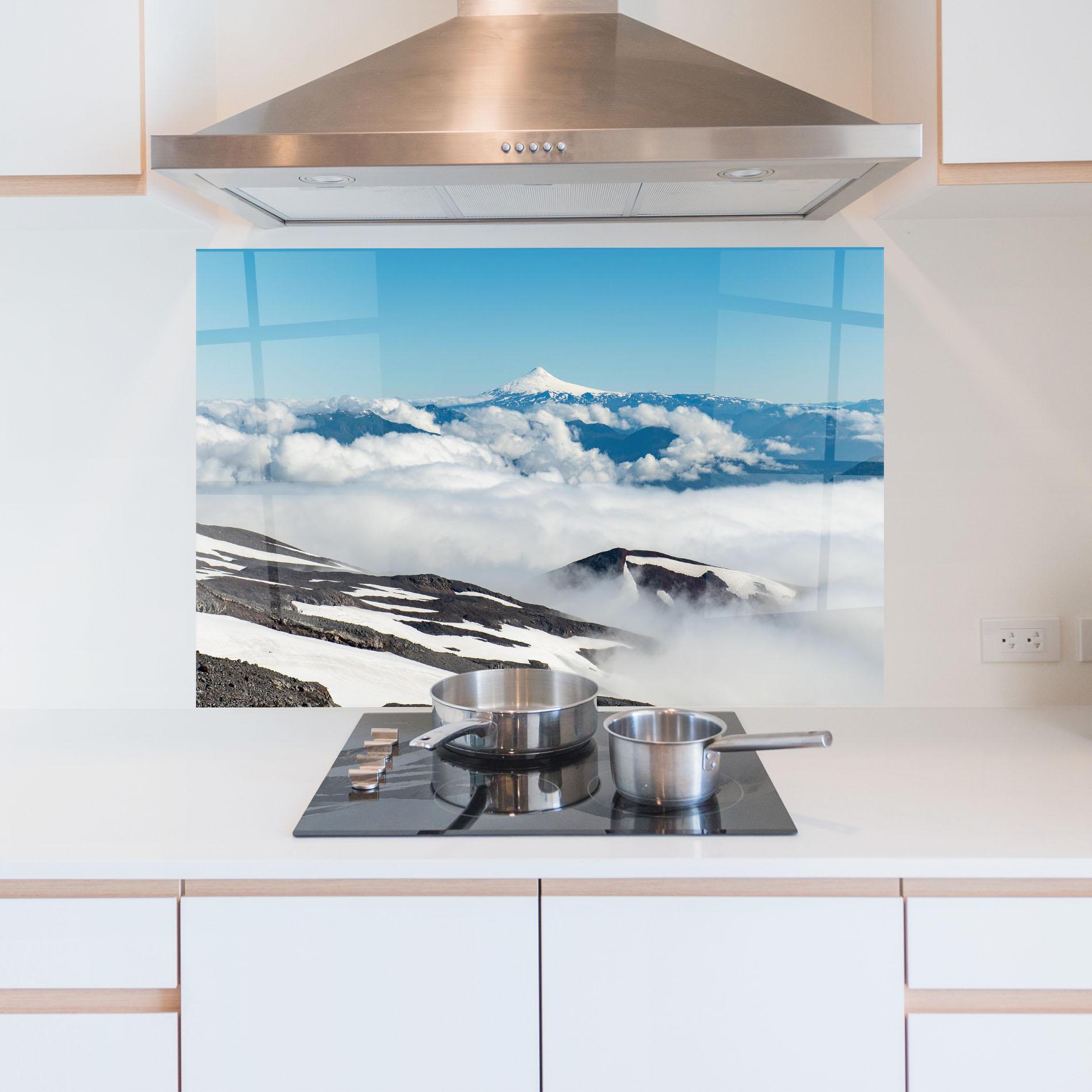 Konyhai üveg hátfal Cloudy High View mockup 5