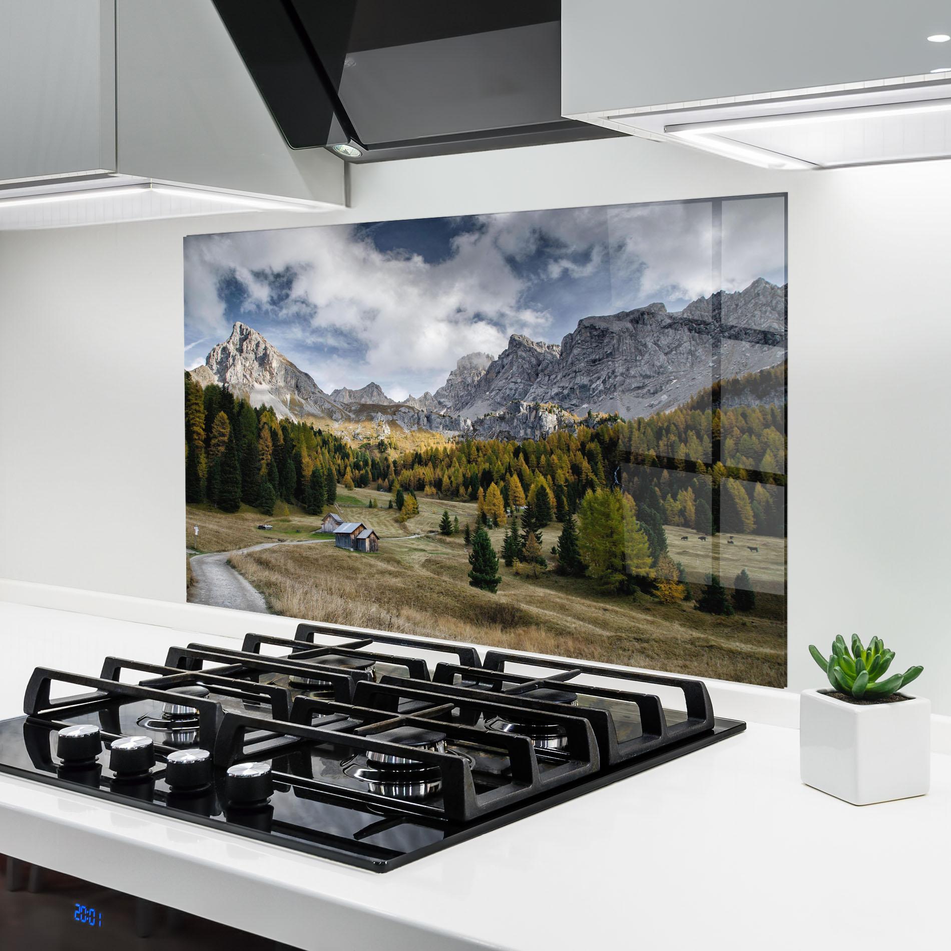 Konyhai üveg hátfal Cloudy Mountains View mockup 6