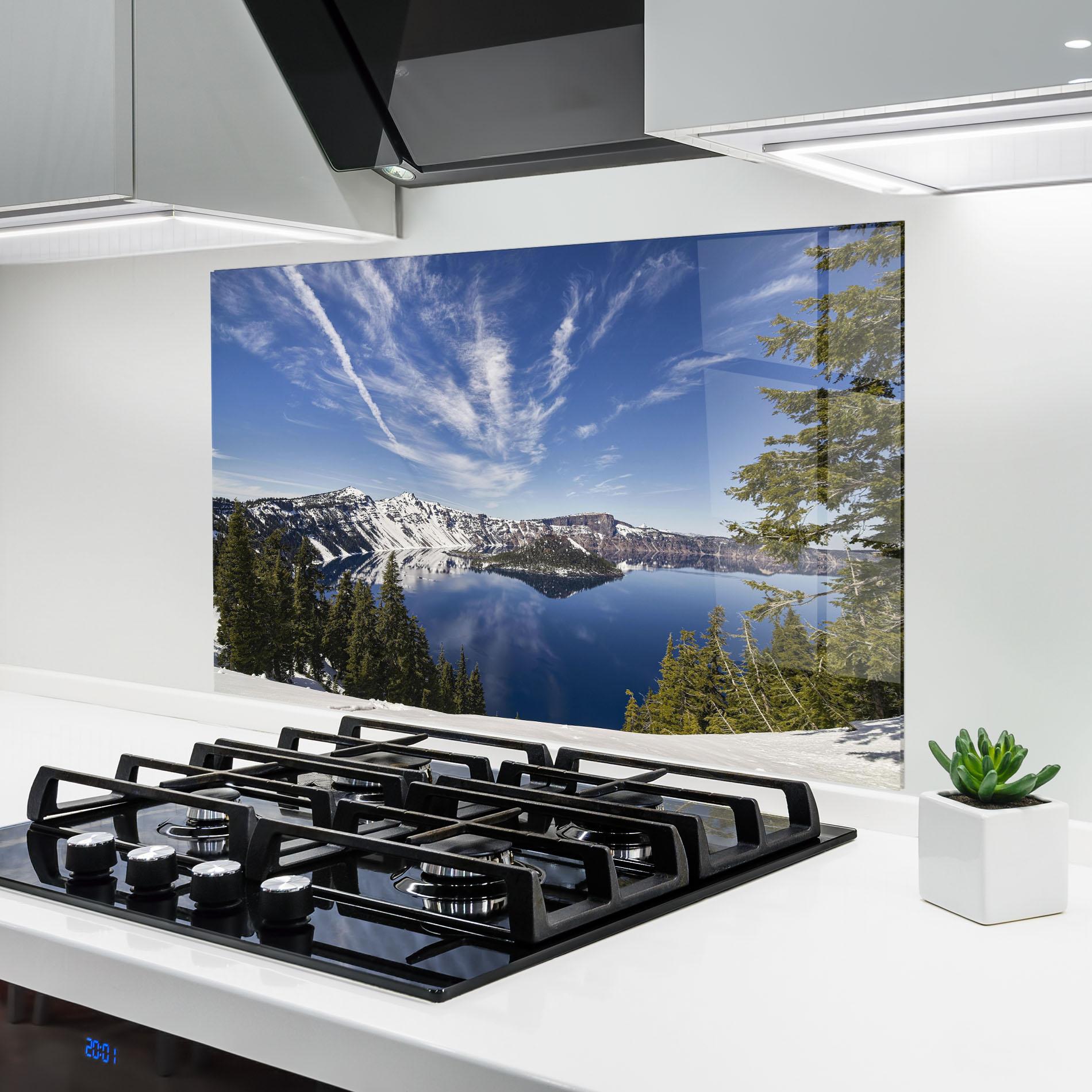 Konyhai üveg hátfal White Snowy Mountain mockup 6