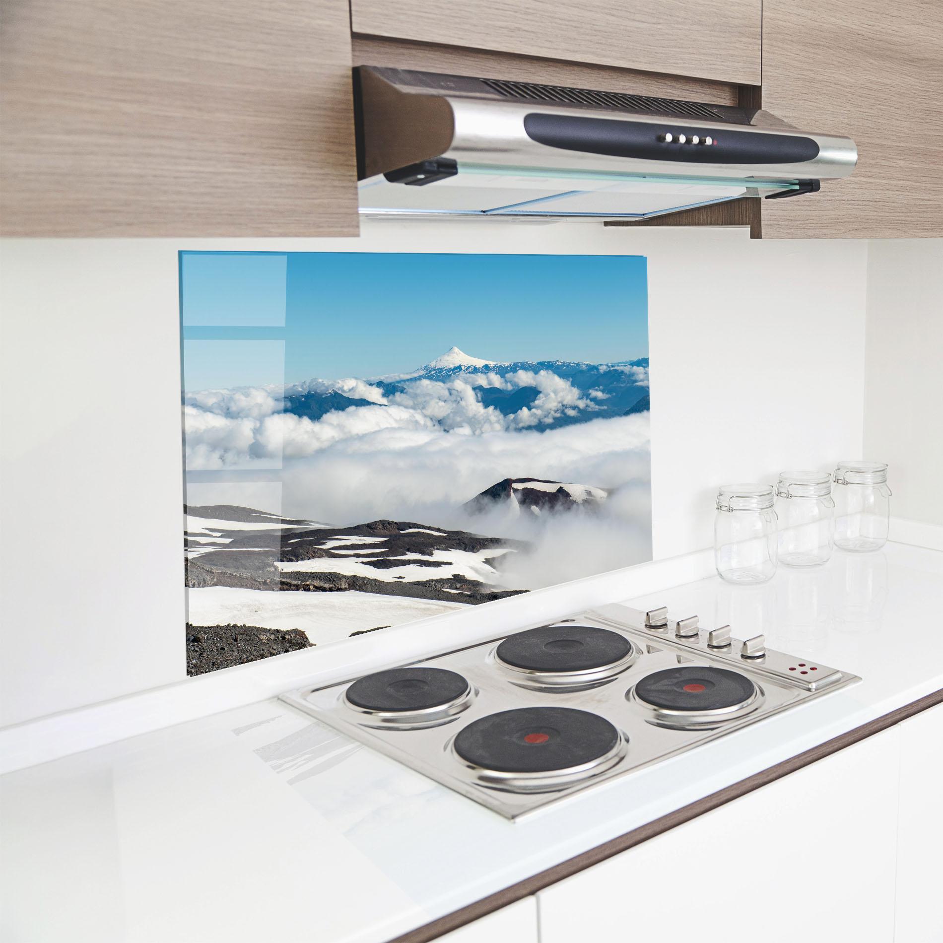 Konyhai üveg hátfal Cloudy High View mockup 8