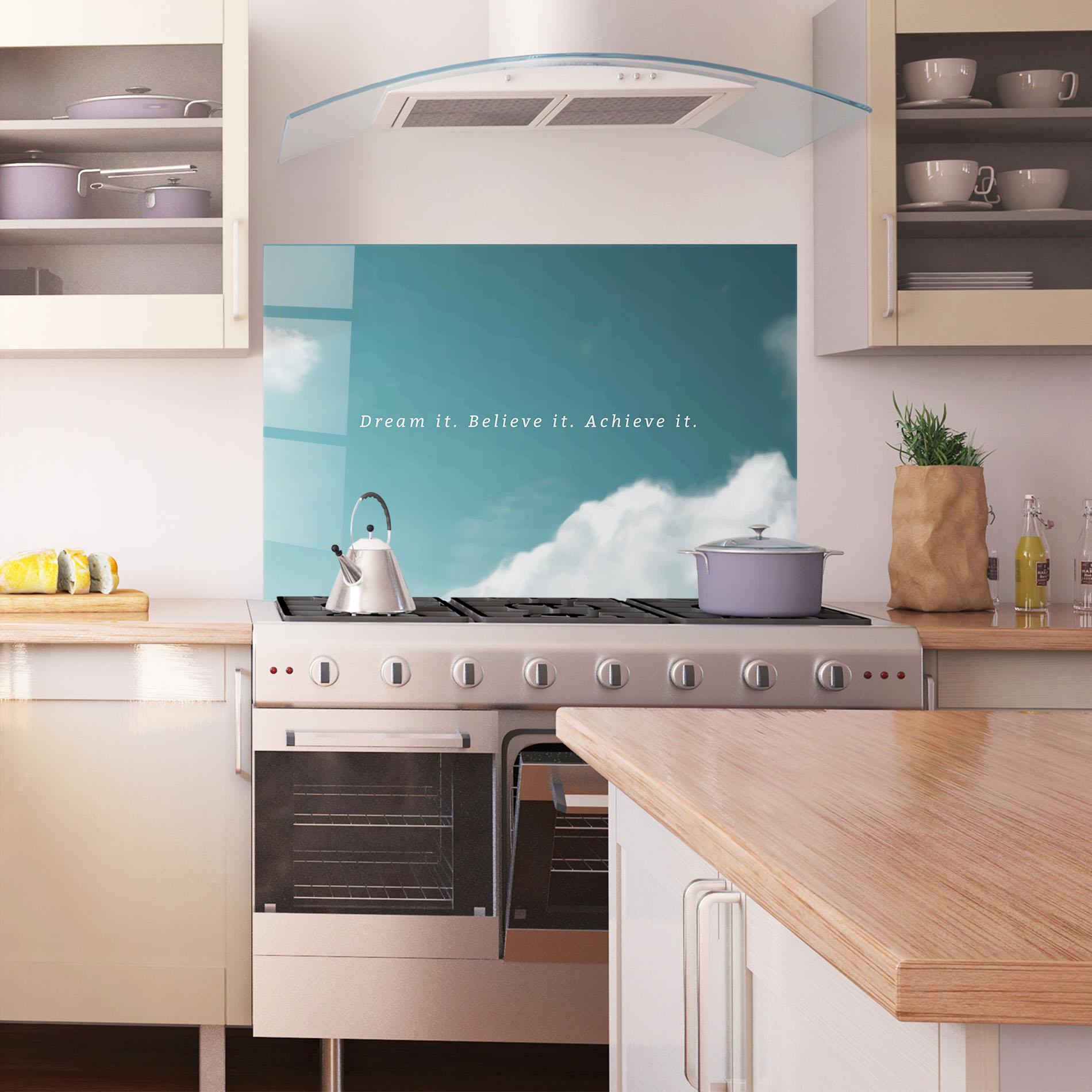 Konyhai üveg hátfal Clouds Text Green mockup 1