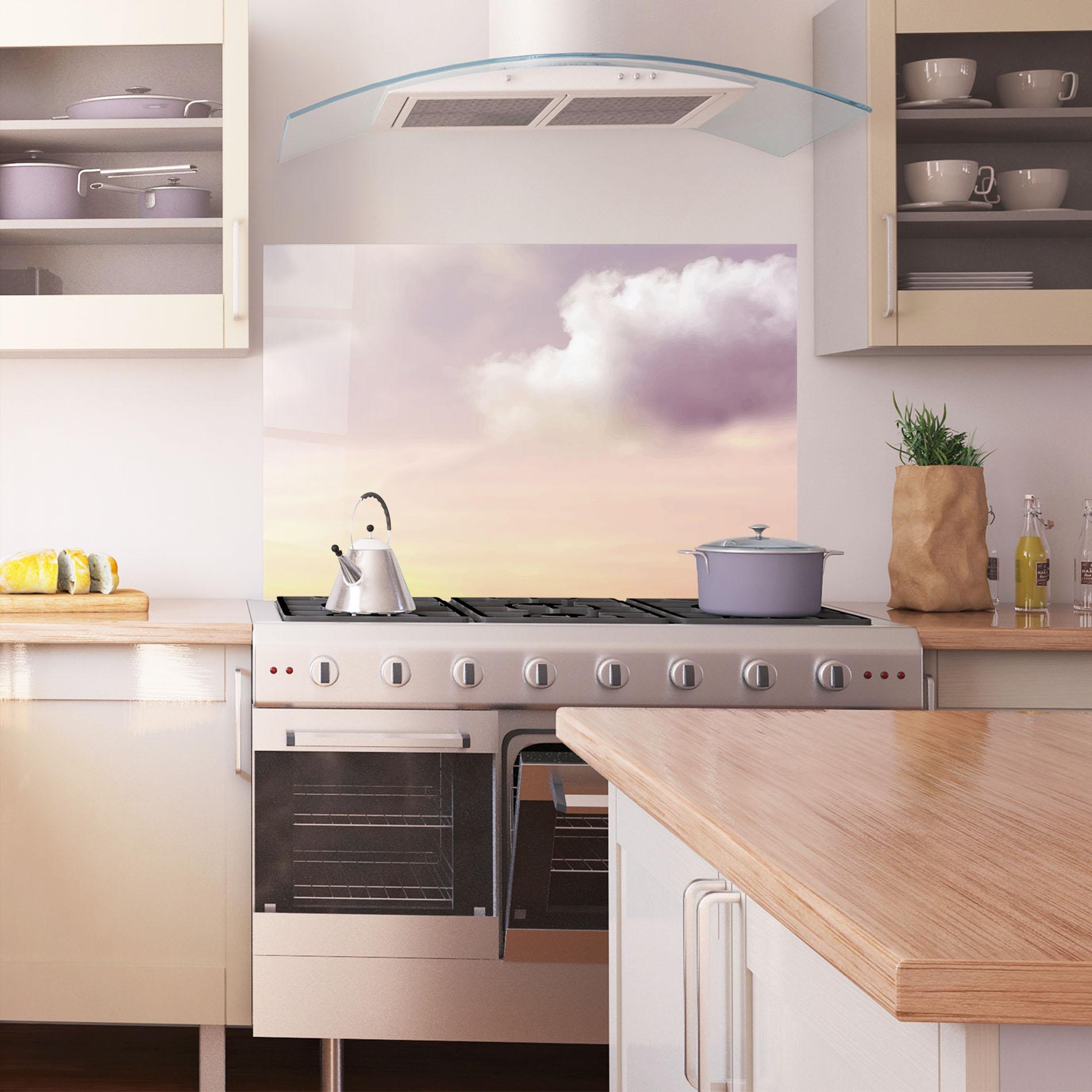 Konyhai üveg hátfal Clouds Watercolor Cream mockup 1
