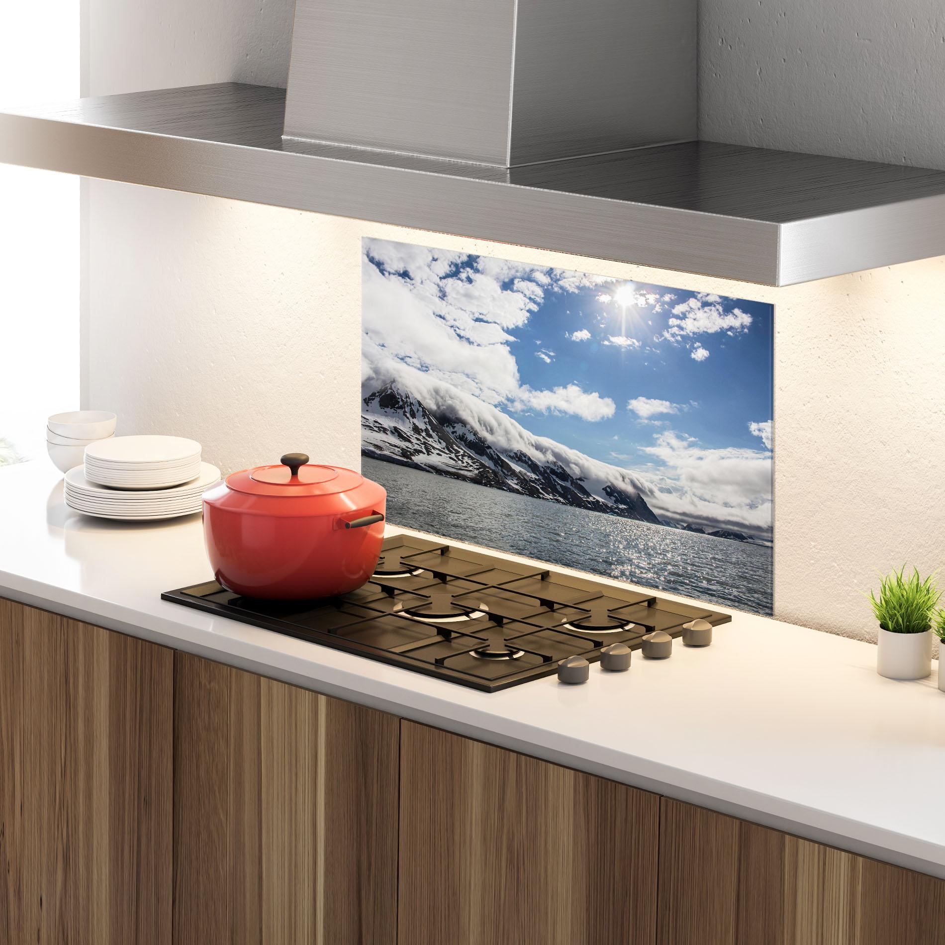 Konyhai üveg hátfal Clouds Over Ice mockup 4