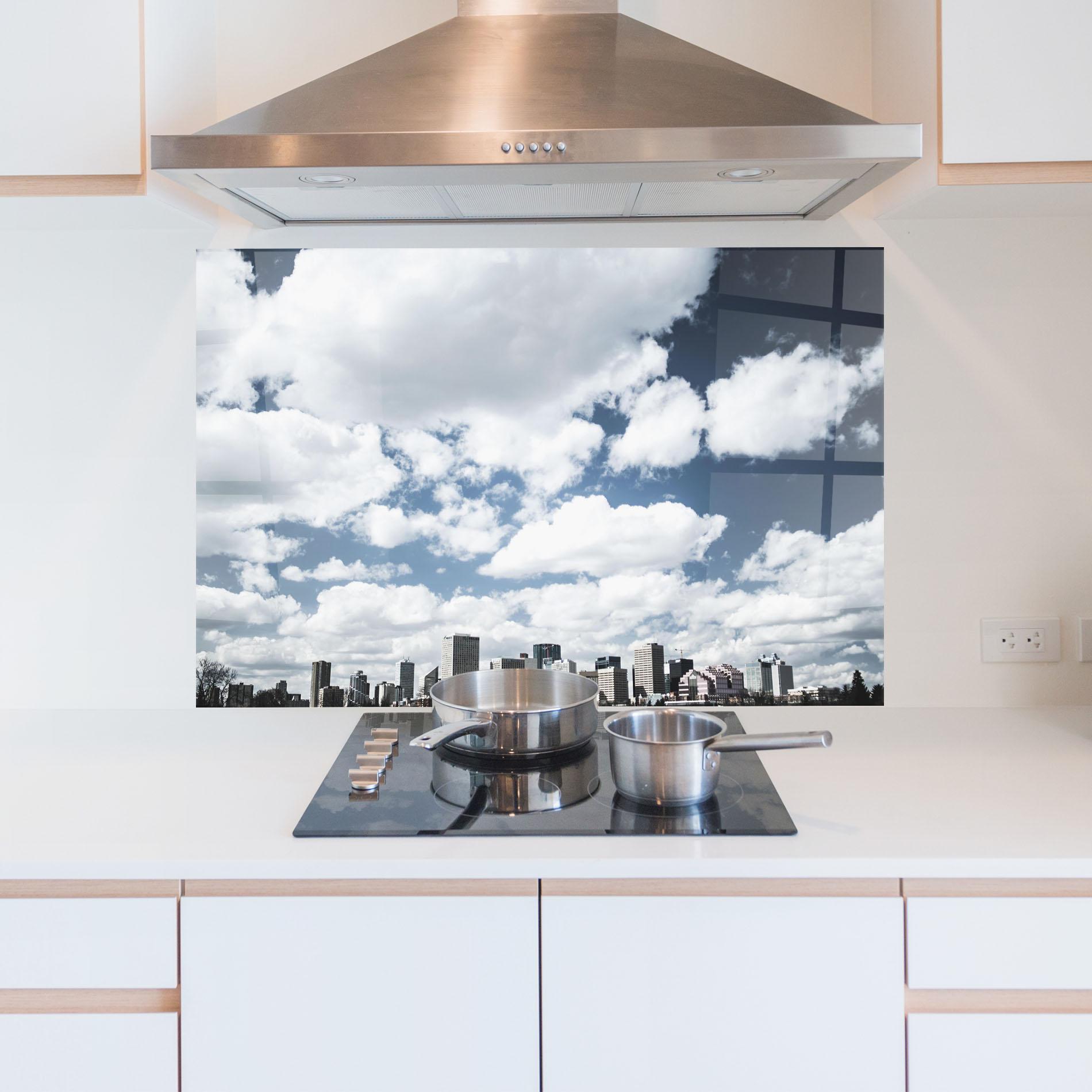 Konyhai üveg hátfal Clouds Over City mockup 5