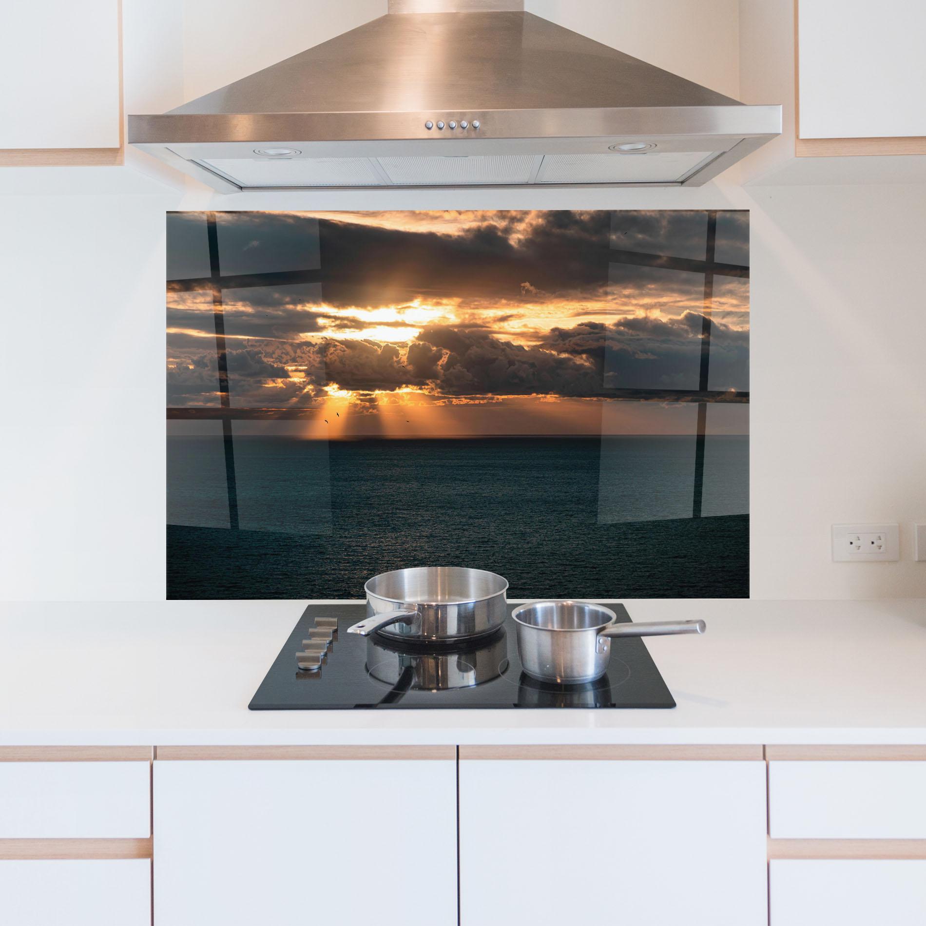 Konyhai üveg hátfal Cloudy Sunrise mockup 5