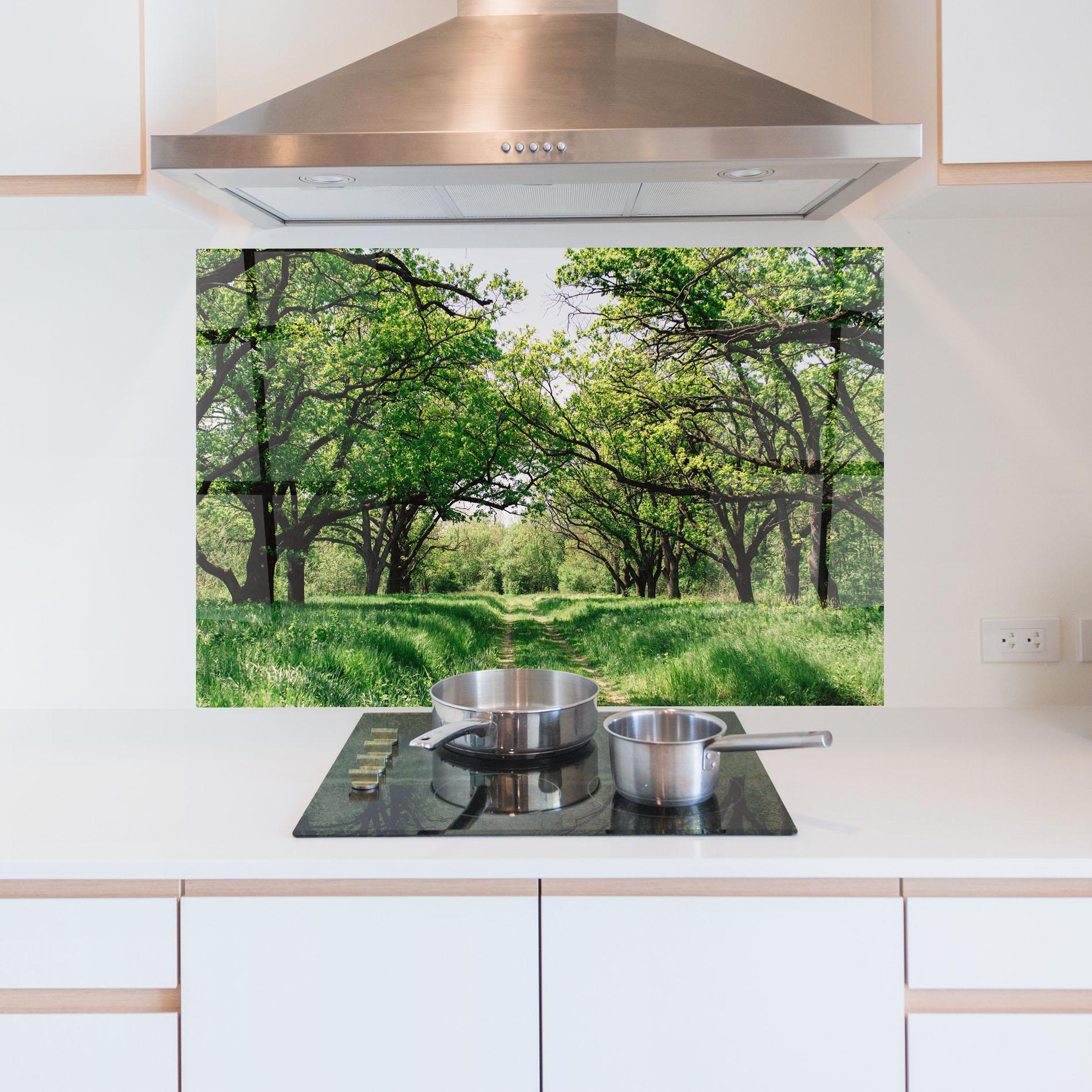 Konyhai üveg hátfal Forest Green Path mockup 5