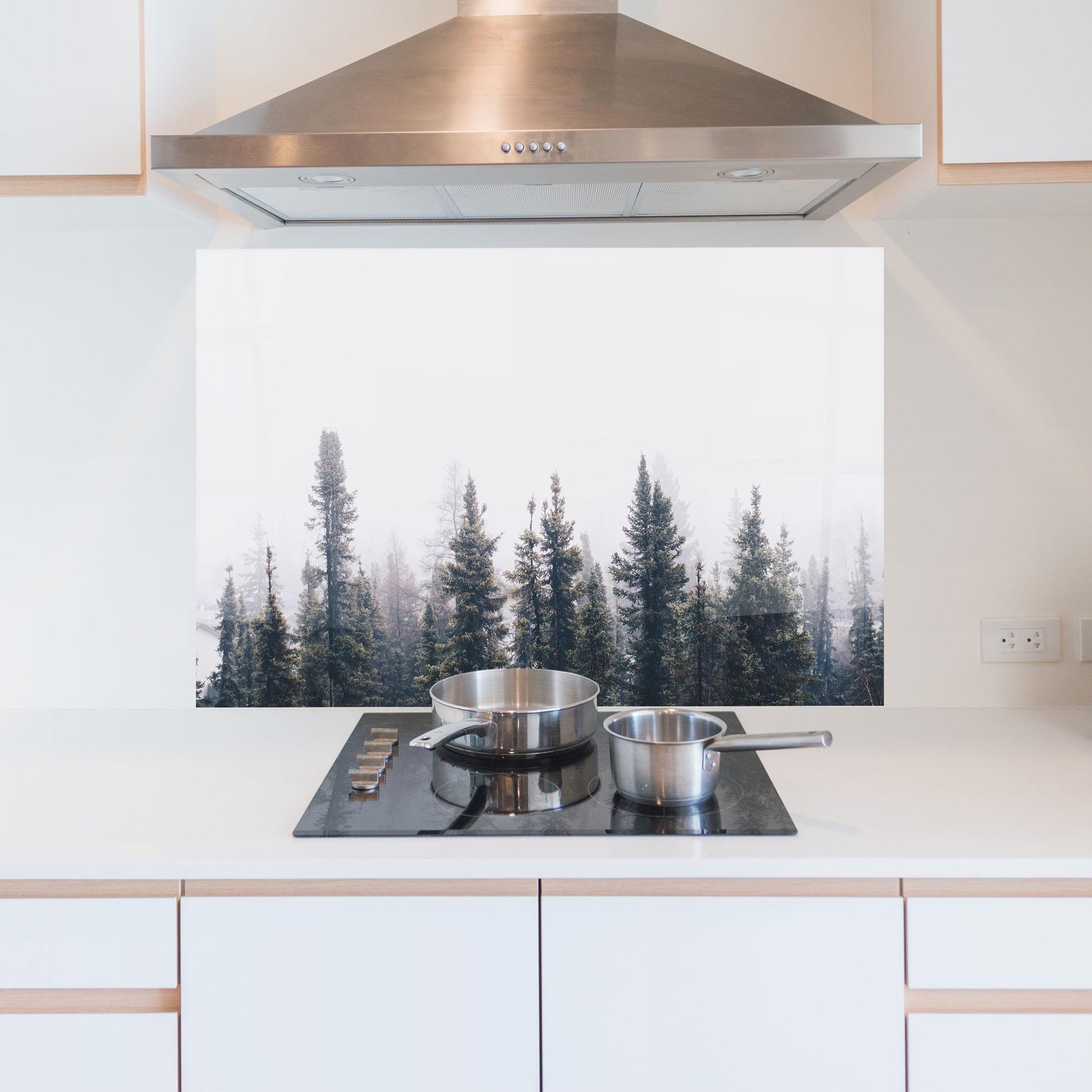 Konyhai üveg hátfal Grey Foggy Trees mockup 5