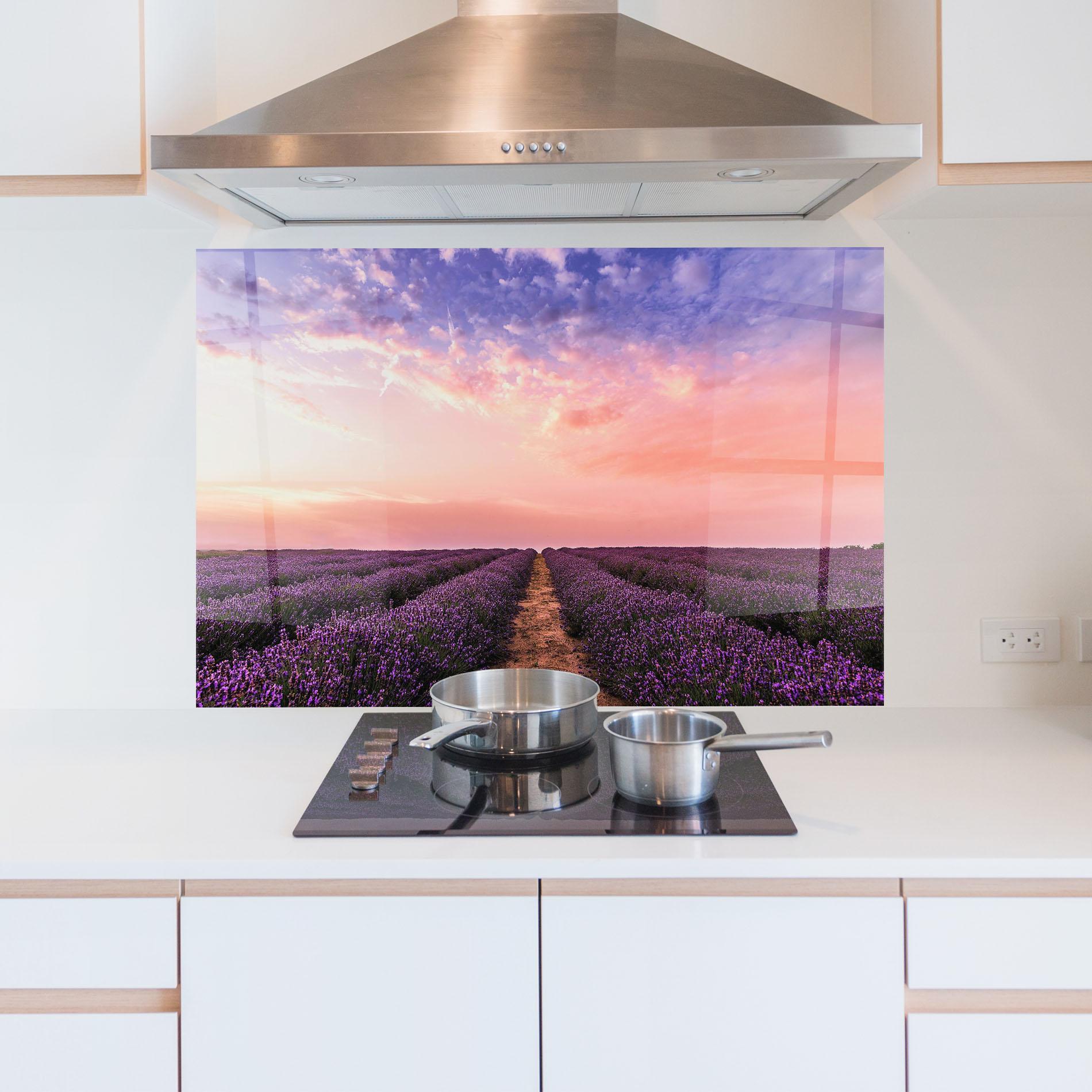 Konyhai üveg hátfal Lavender Field mockup 5