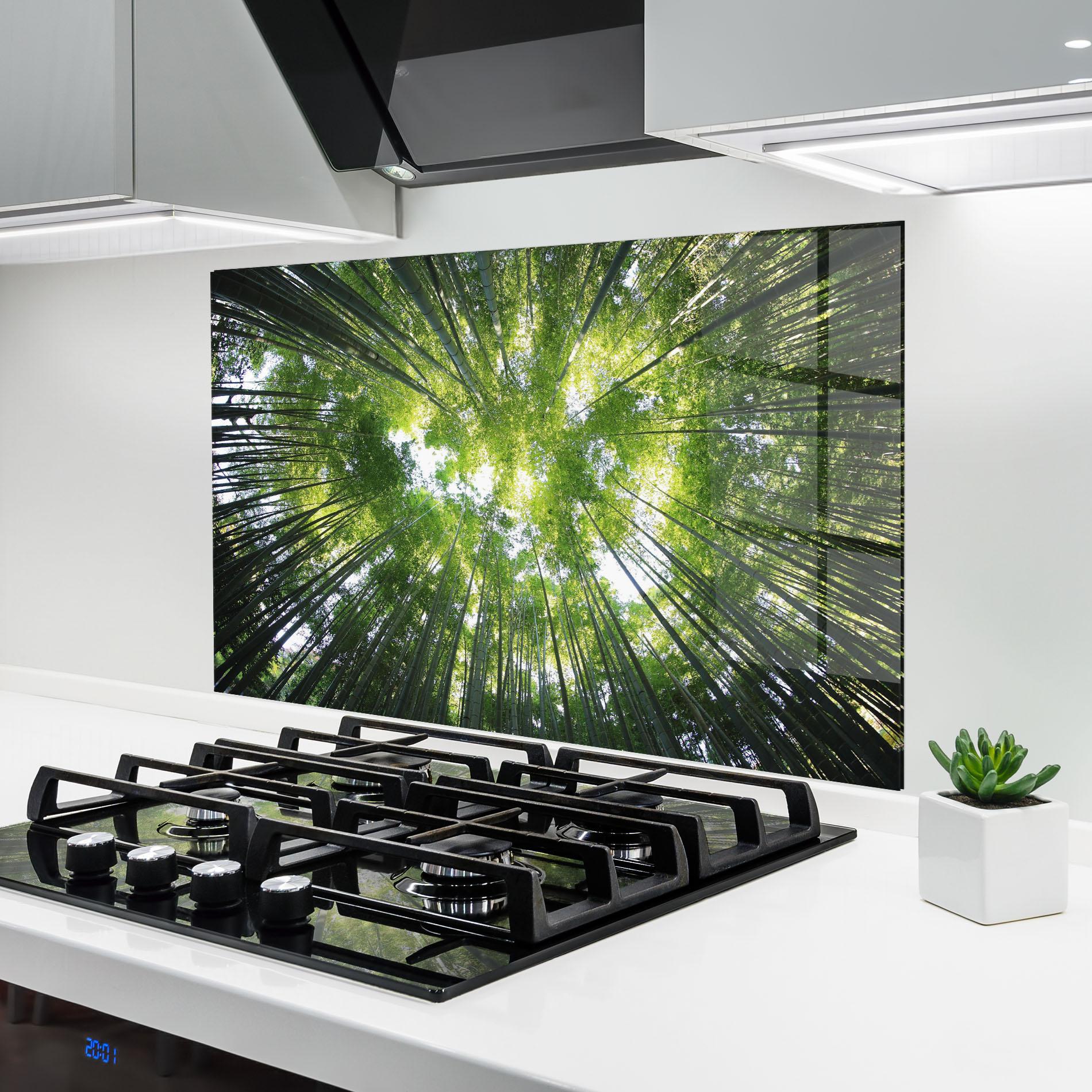 Konyhai üveg hátfal Big Trees Morning mockup 6