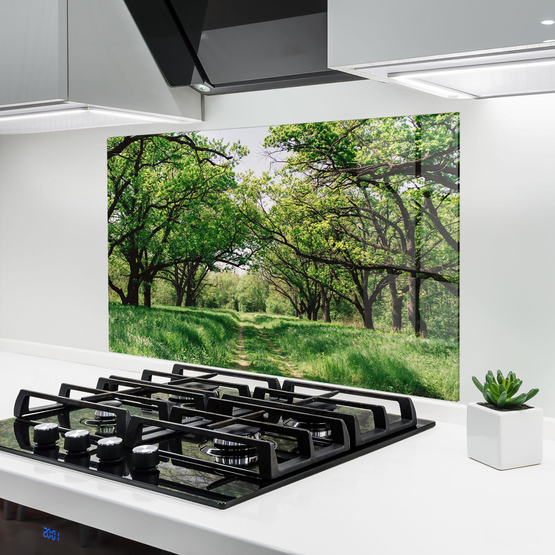 Konyhai üveg hátfal Forest Green Path mockup 6