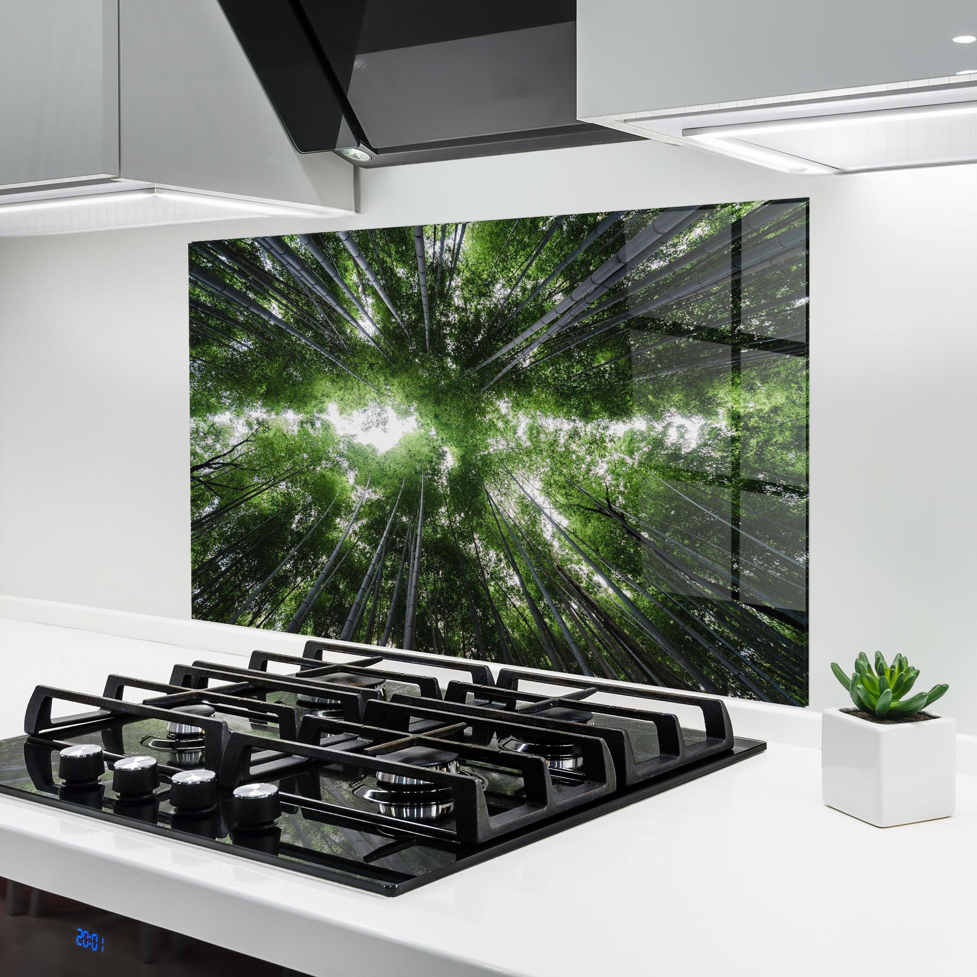 Konyhai üveg hátfal Green Trees Forest mockup 6