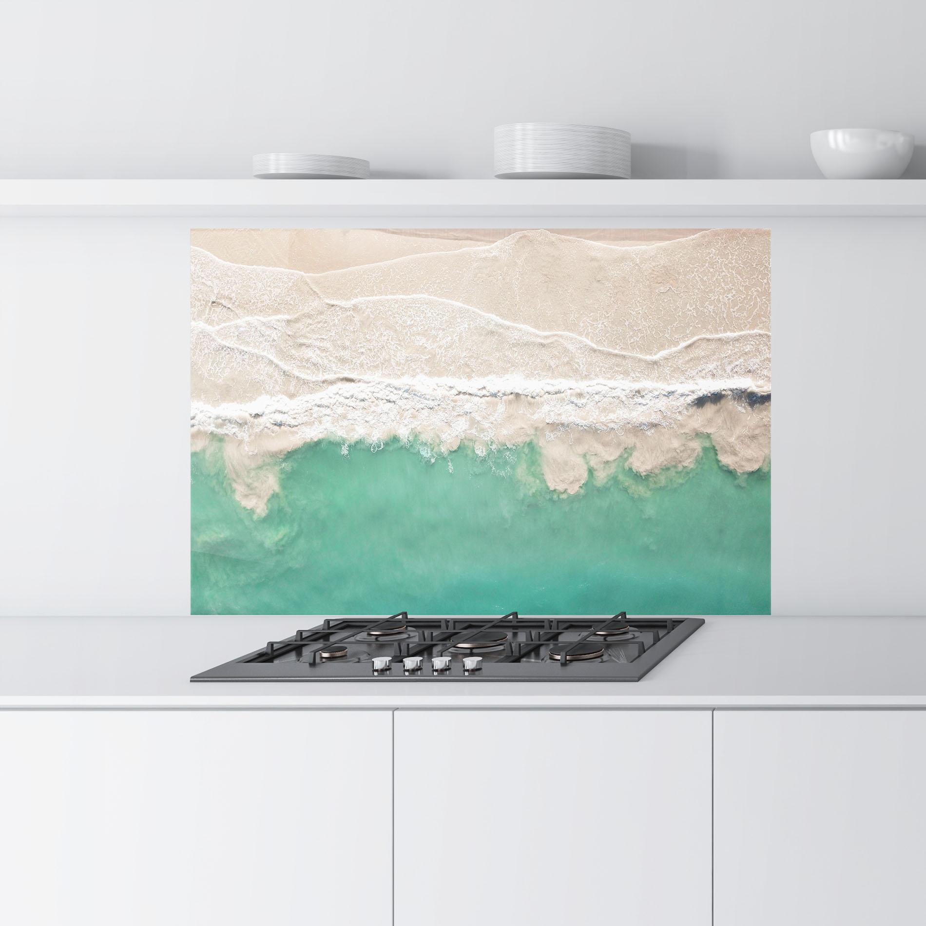 Konyhai üveg hátfal Pretty Blue Beach mockup 9