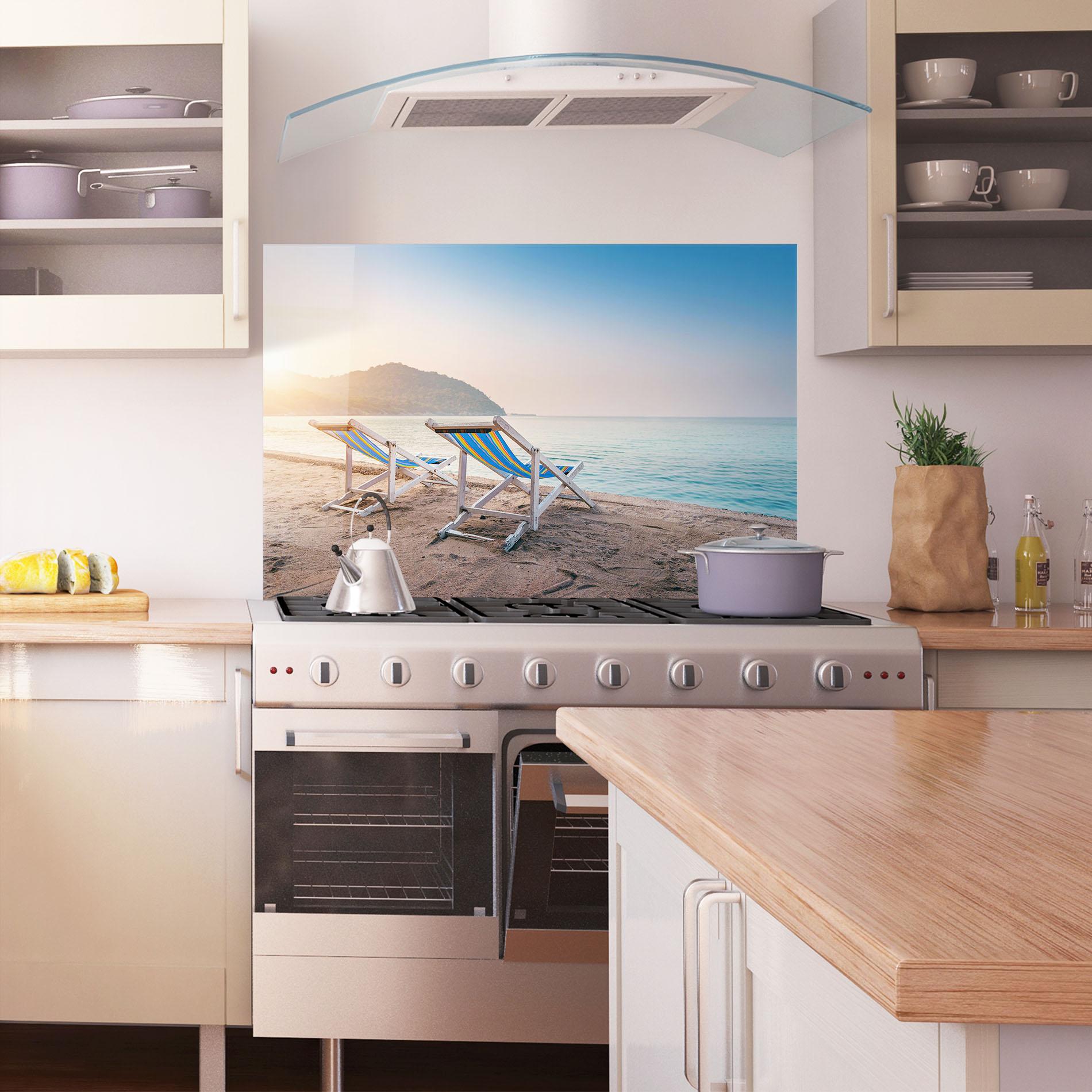 Konyhai üveg hátfal Colorful Beach Chairs mockup 1