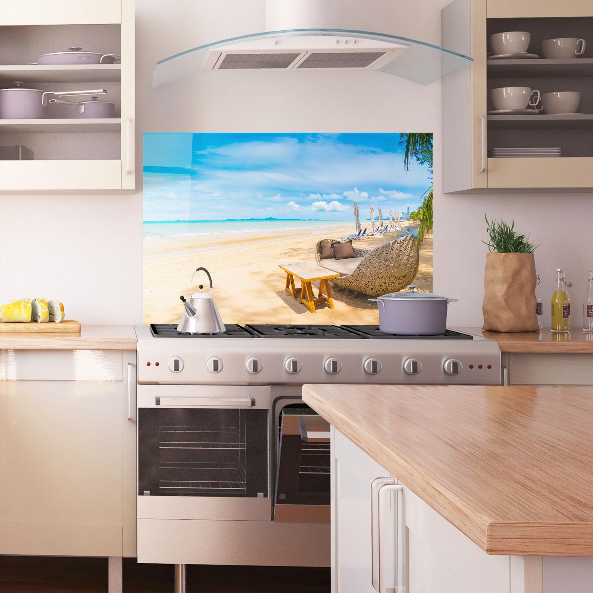 Konyhai üveg hátfal Dinning Blue Sky mockup 1