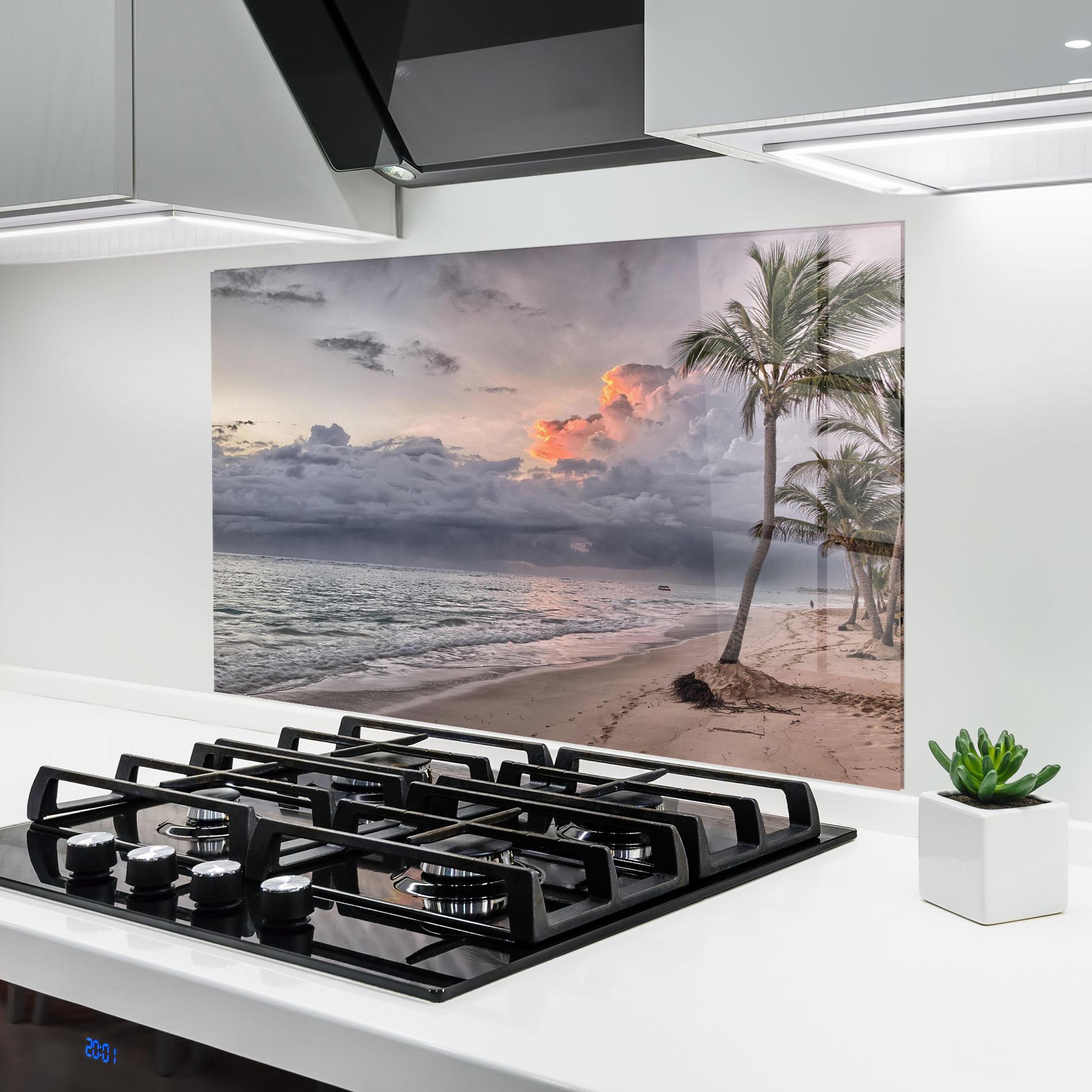 Konyhai üveg hátfal Cloudy Beach mockup 6