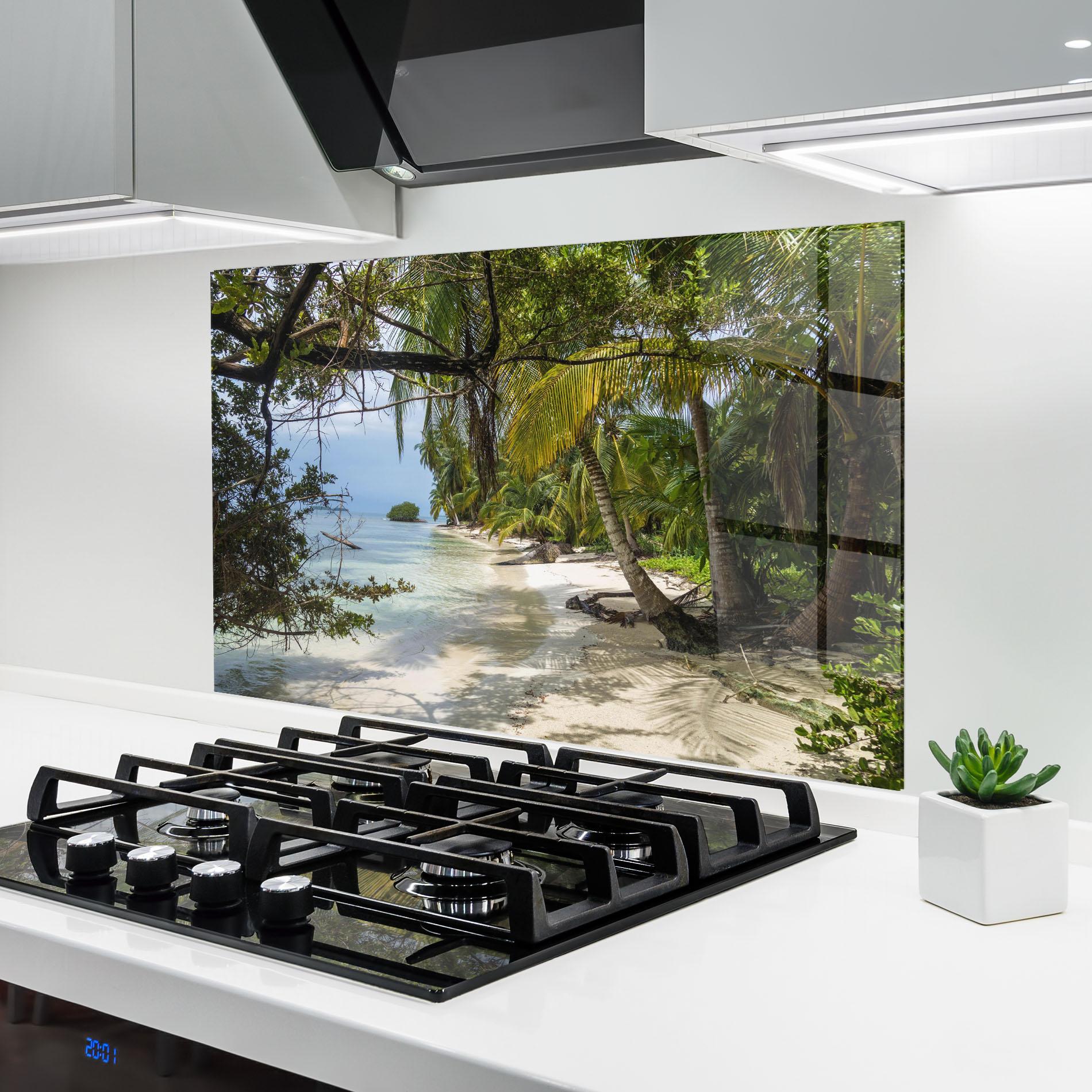Konyhai üveg hátfal Island Beach mockup 6