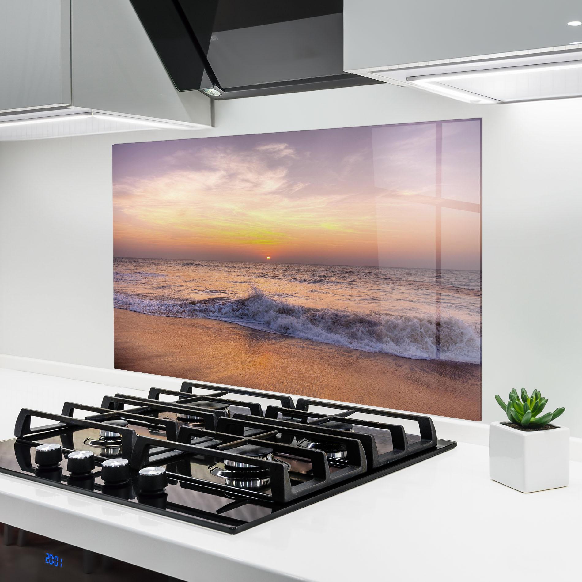 Konyhai üveg hátfal Purple Sky Beach mockup 6