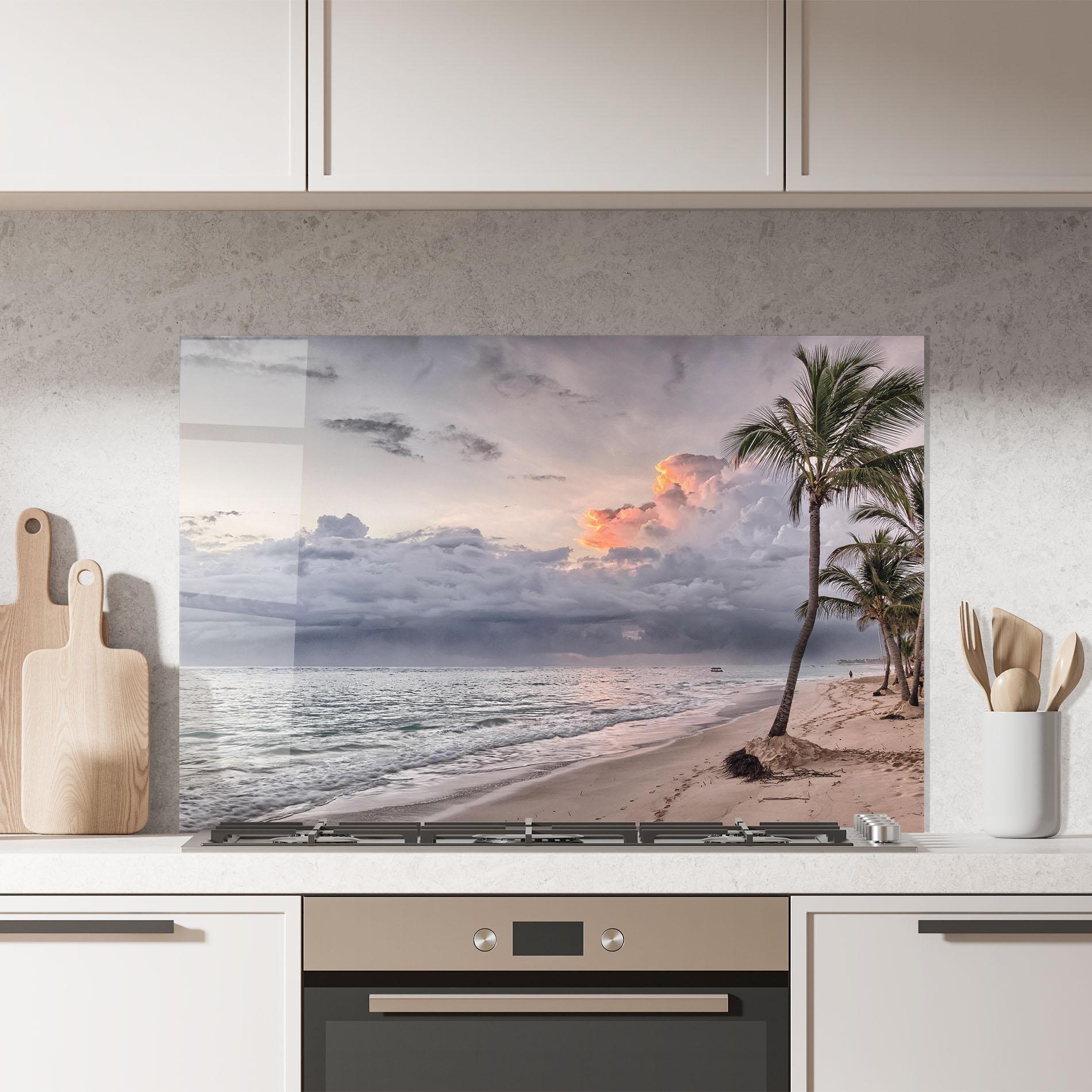 Konyhai üveg hátfal Cloudy Beach mockup 7