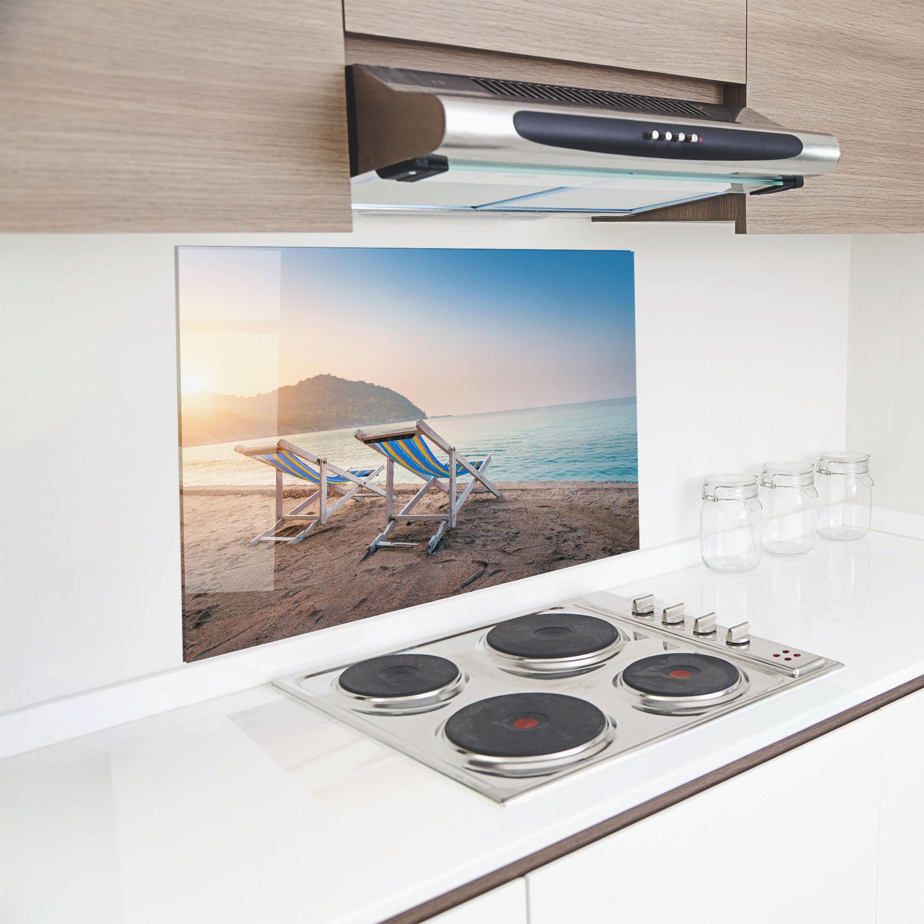 Konyhai üveg hátfal Colorful Beach Chairs mockup 8