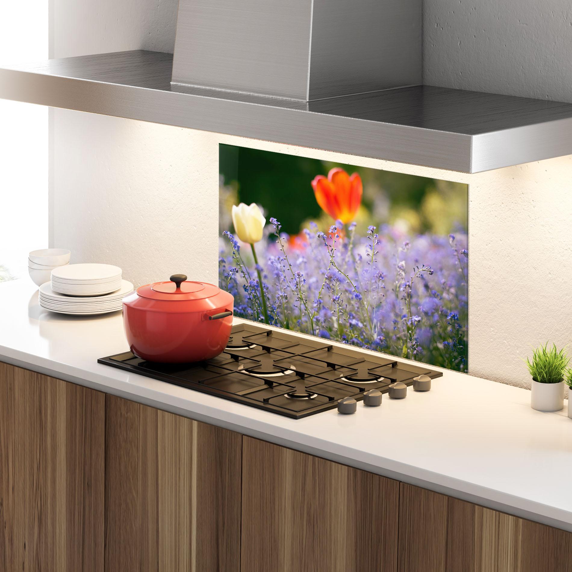 Konyhai üveg hátfal Small Little Spring Flower mockup 4