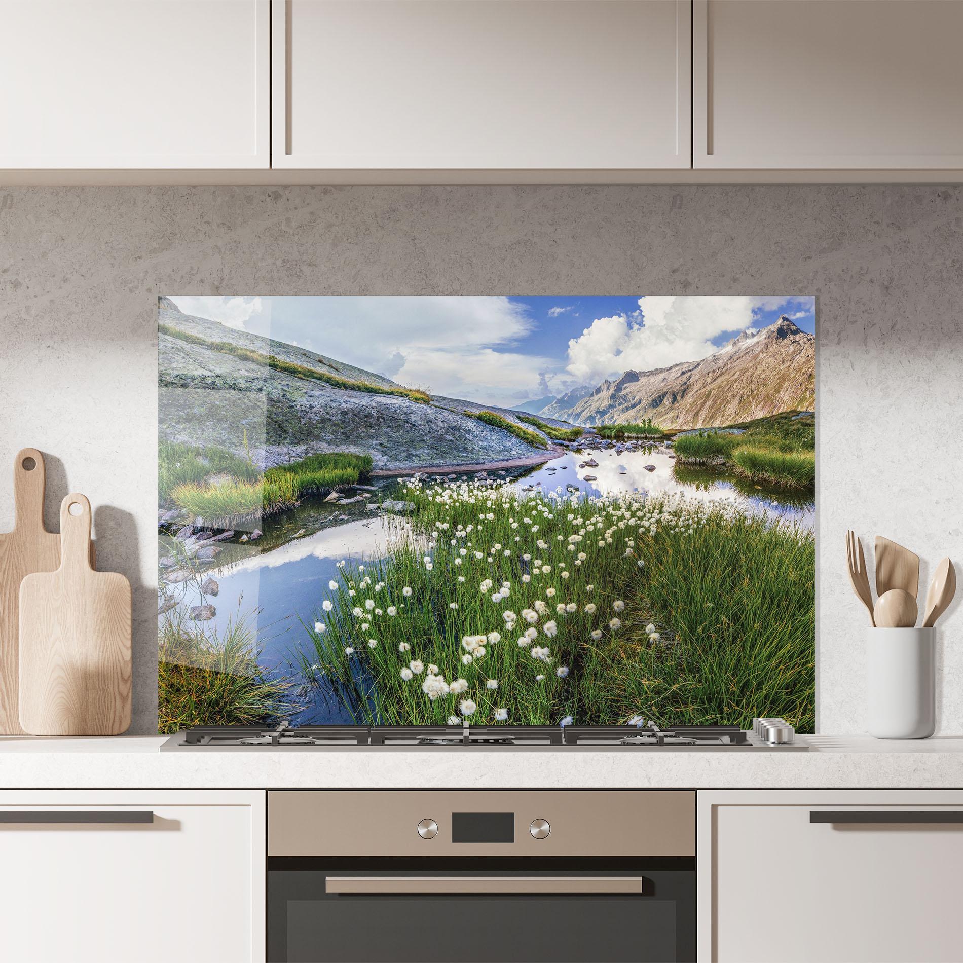 Konyhai üveg hátfal Lake Spring View mockup 7