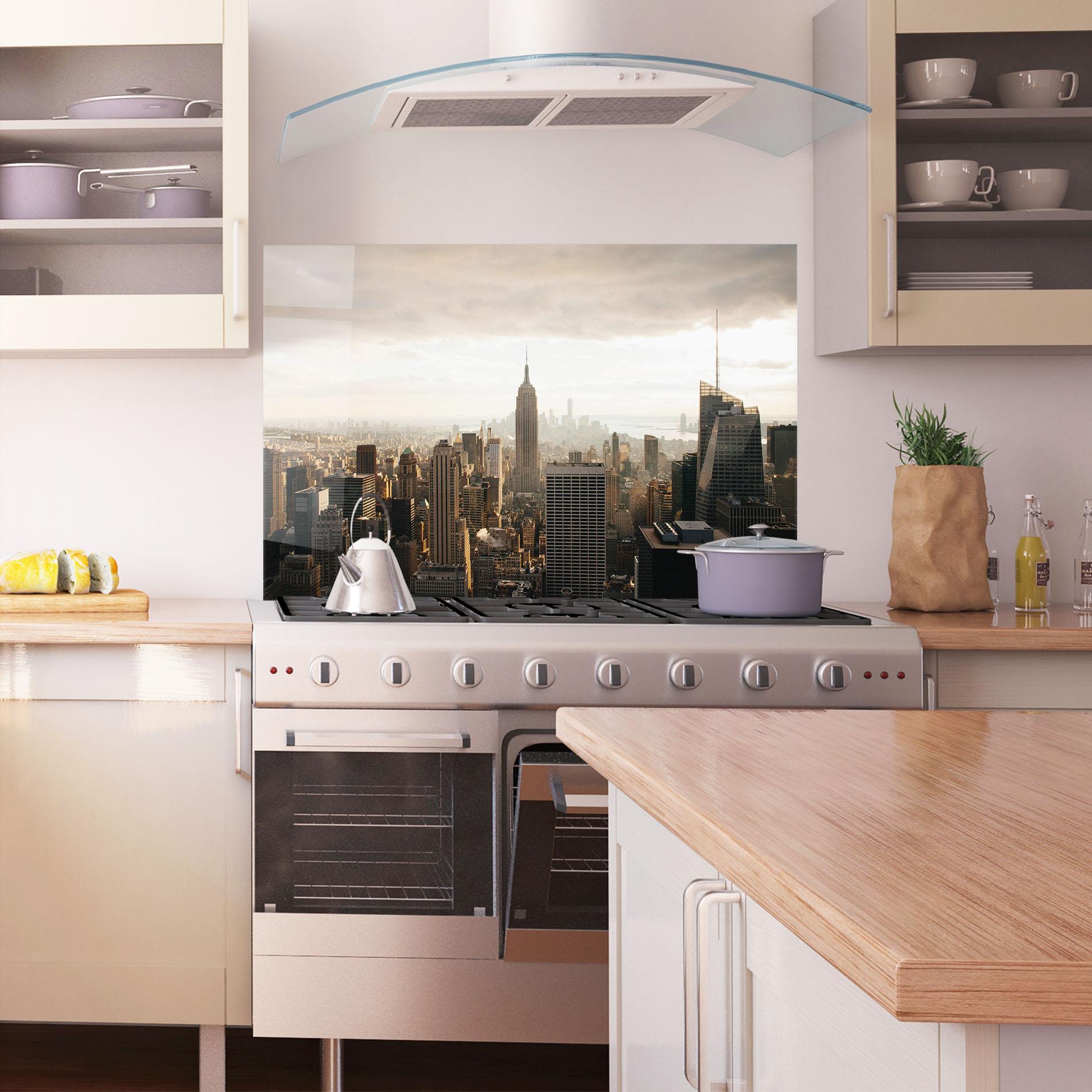 Konyhai üveg hátfal Grey Cloud Buildings mockup 1