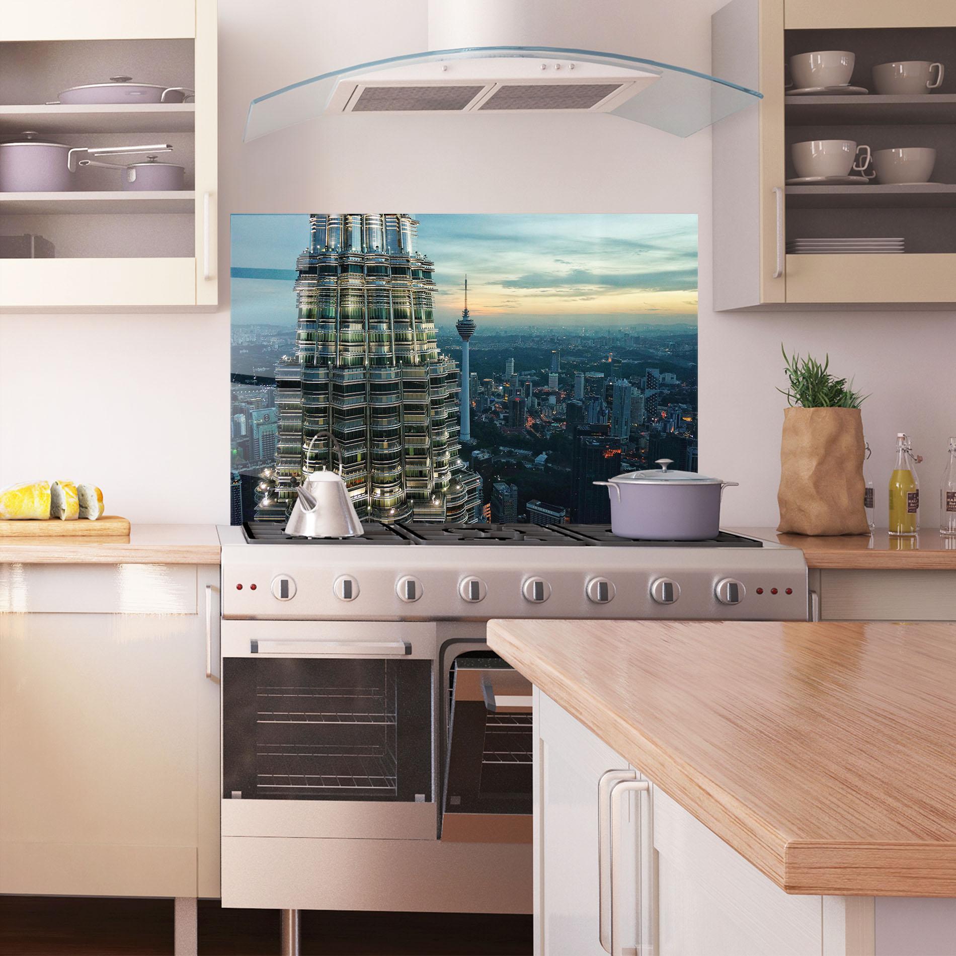 Konyhai üveg hátfal Hight Tower View mockup 1