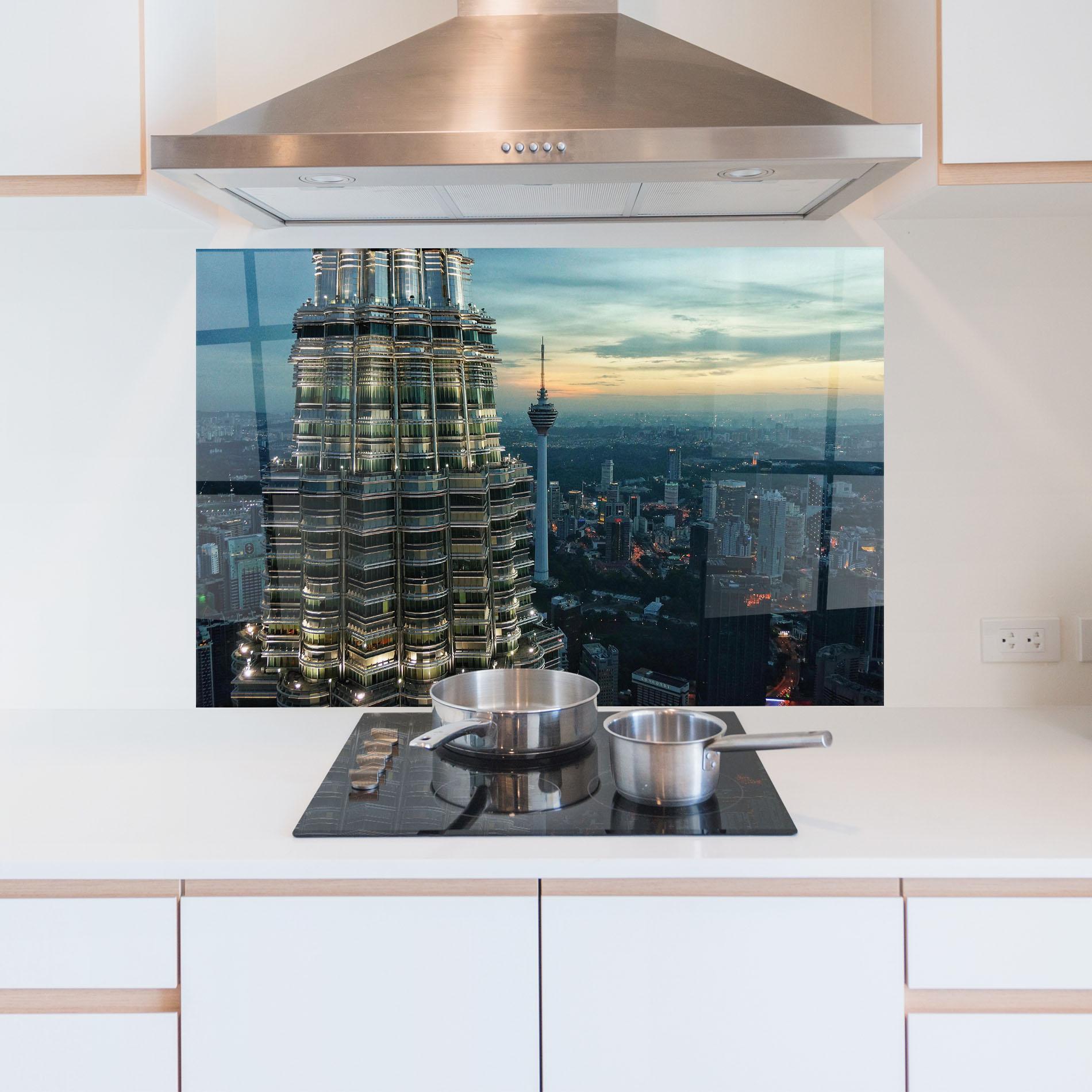 Konyhai üveg hátfal Hight Tower View mockup 5