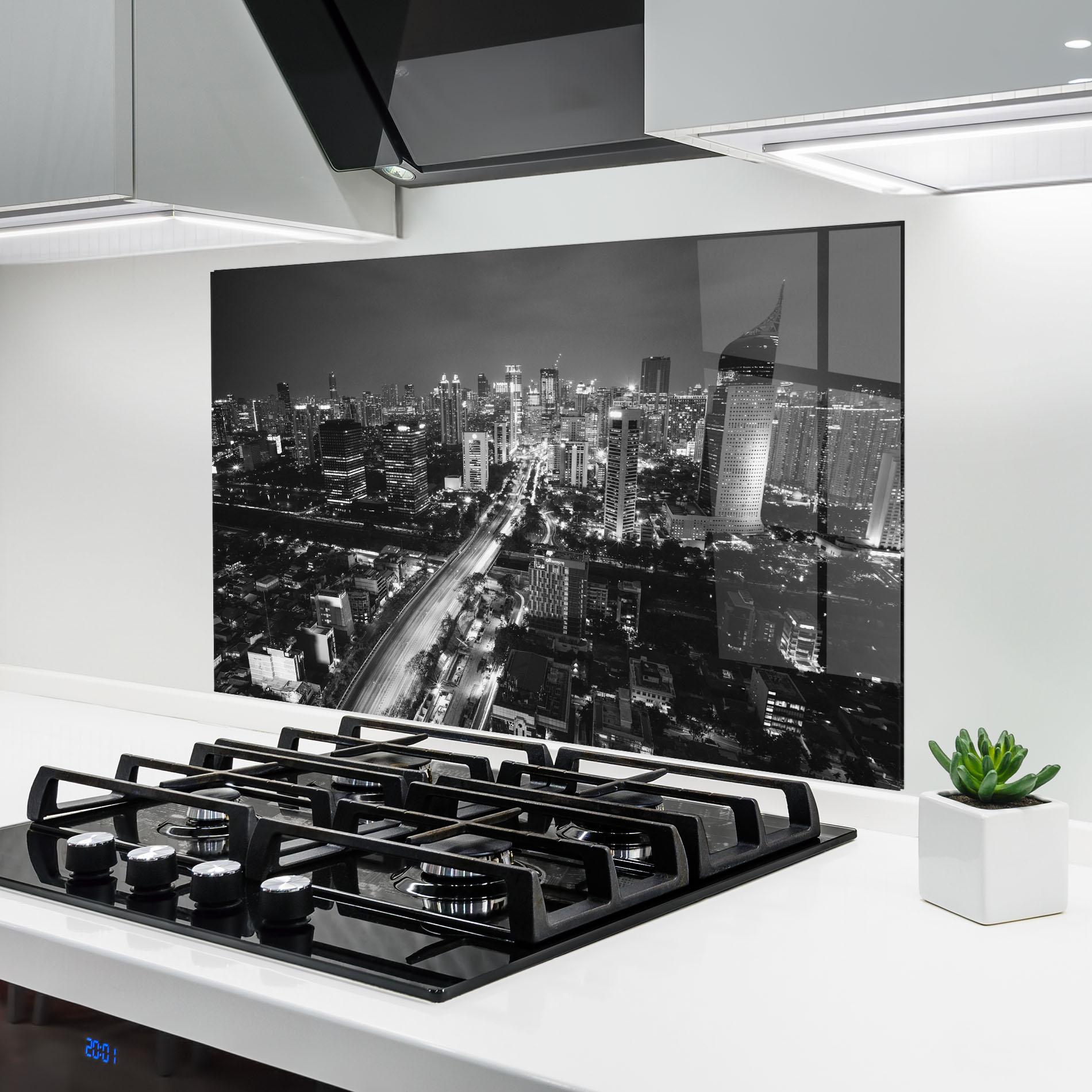 Konyhai üveg hátfal Grey Lights City mockup 6