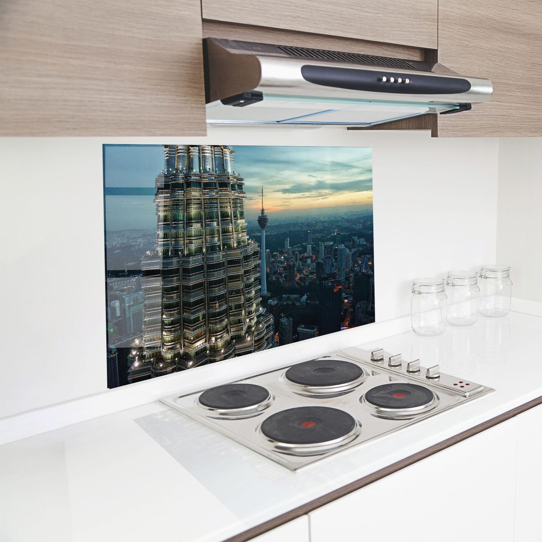 Konyhai üveg hátfal Hight Tower View mockup 8