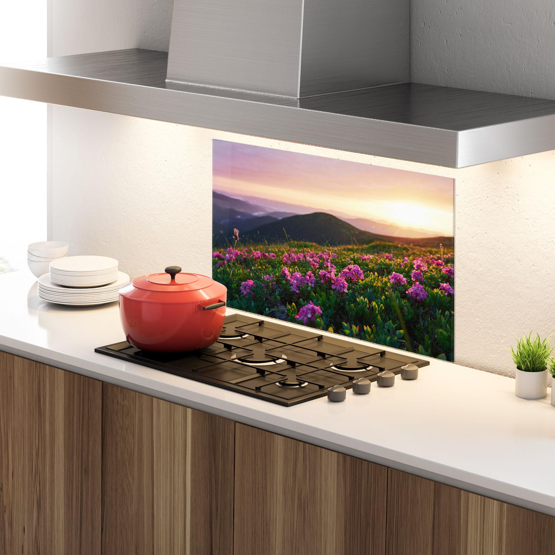 Konyhai üveg hátfal Purple Summer Flowers mockup 4